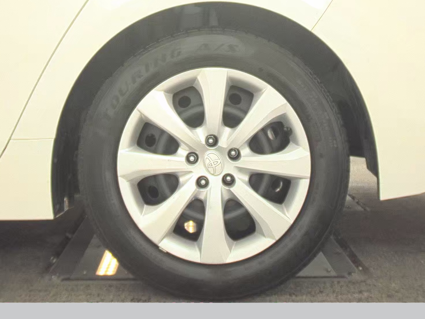 2021 Toyota Corolla LE FWD