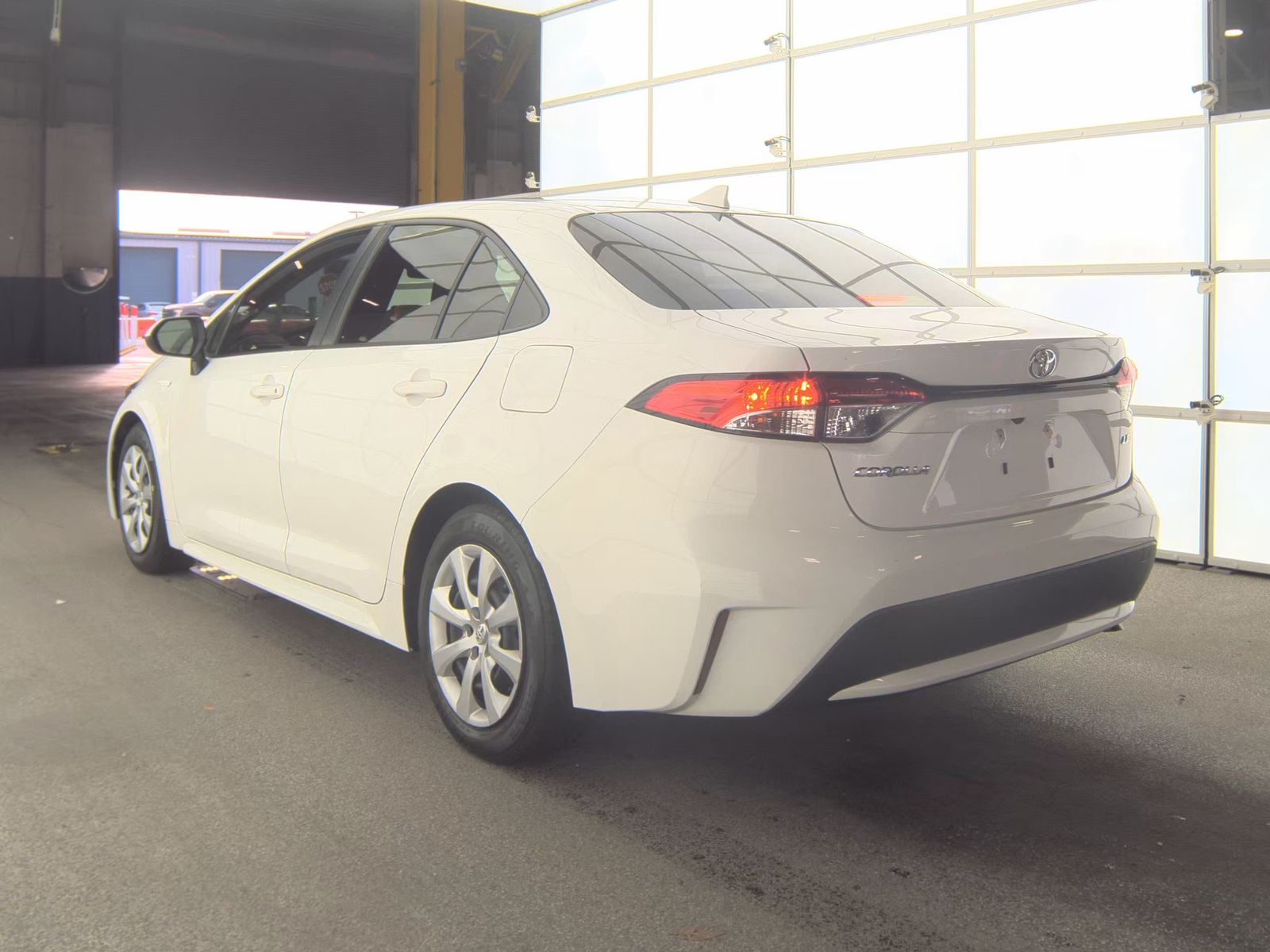 2021 Toyota Corolla LE FWD