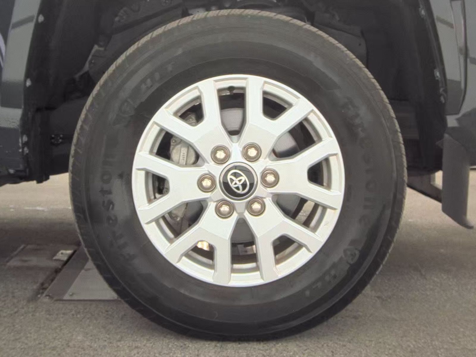 2024 Toyota Tacoma SR5 RWD