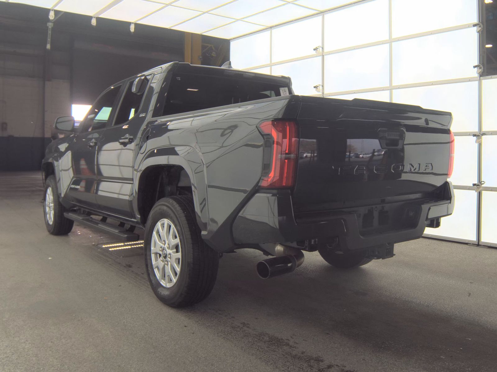 2024 Toyota Tacoma SR5 RWD