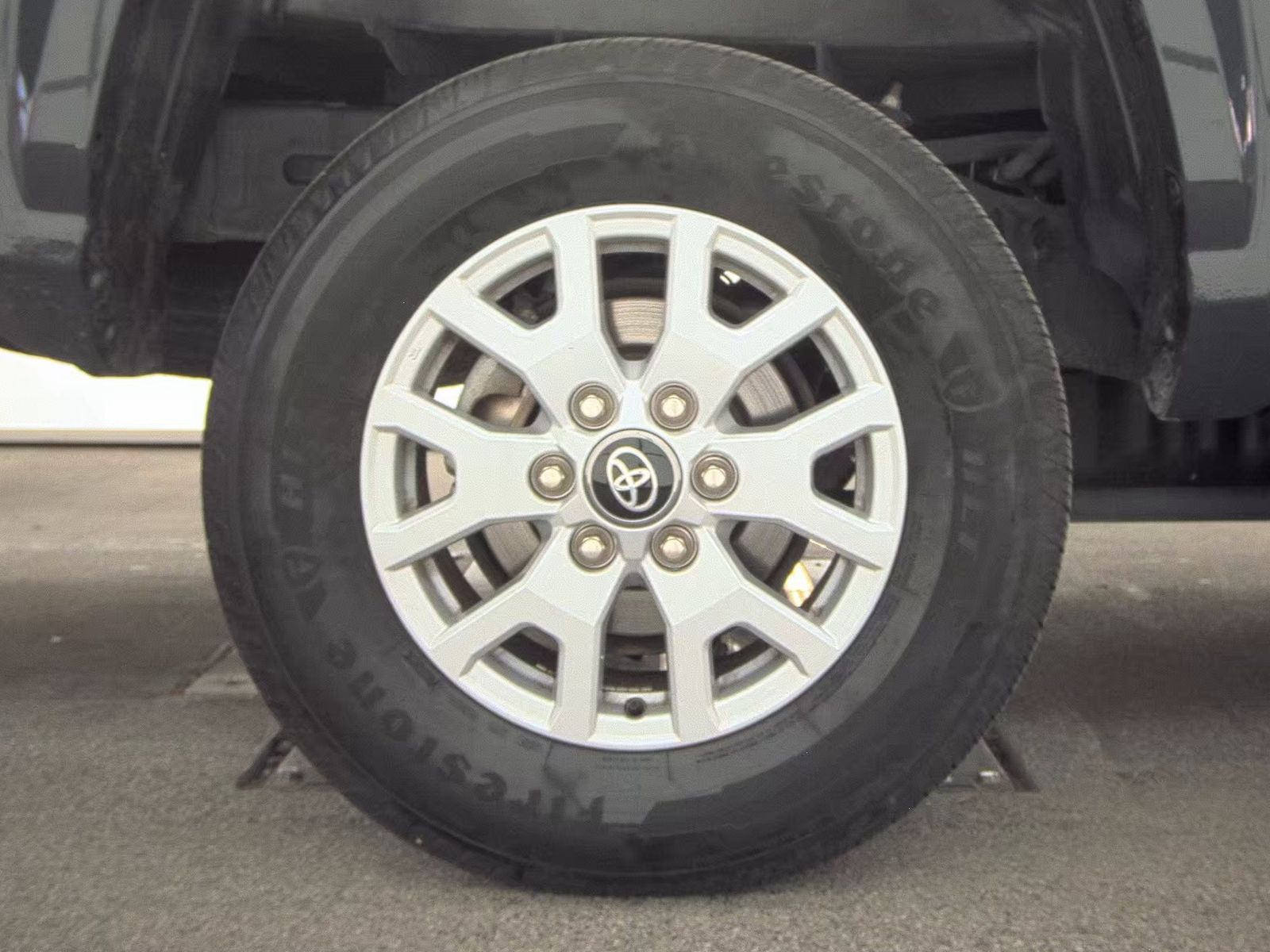 2024 Toyota Tacoma SR5 RWD