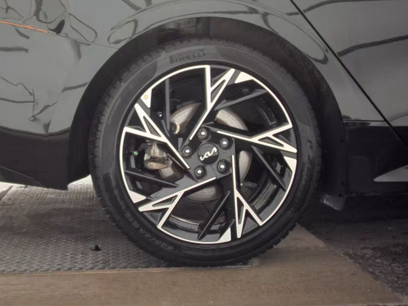 2025 Kia K5 GT-Line AWD