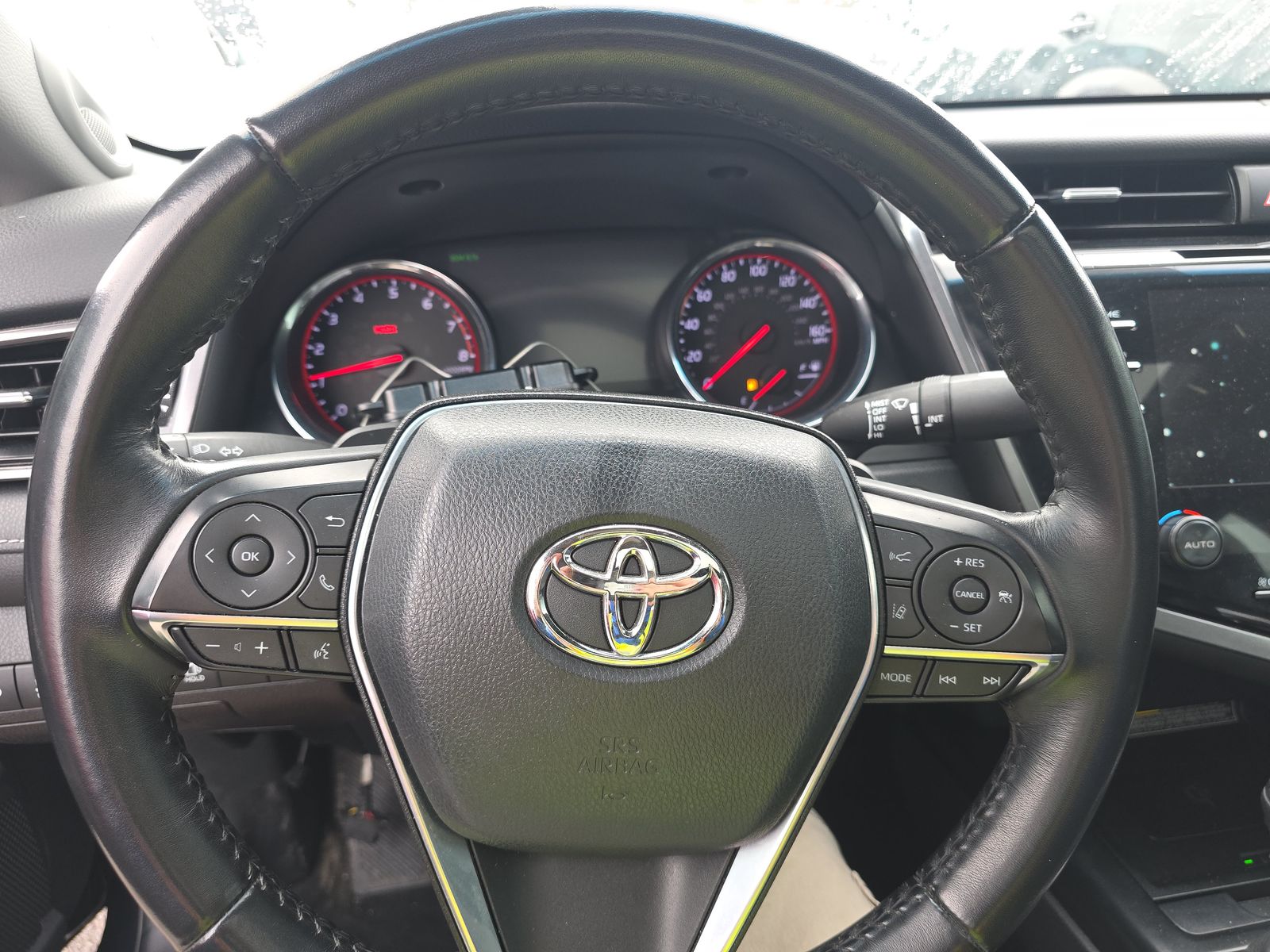 2020 Toyota Camry XSE FWD