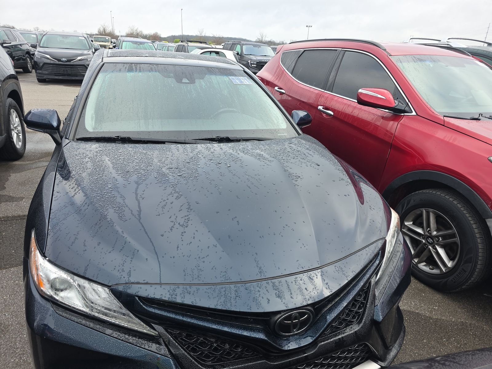 2020 Toyota Camry XSE FWD