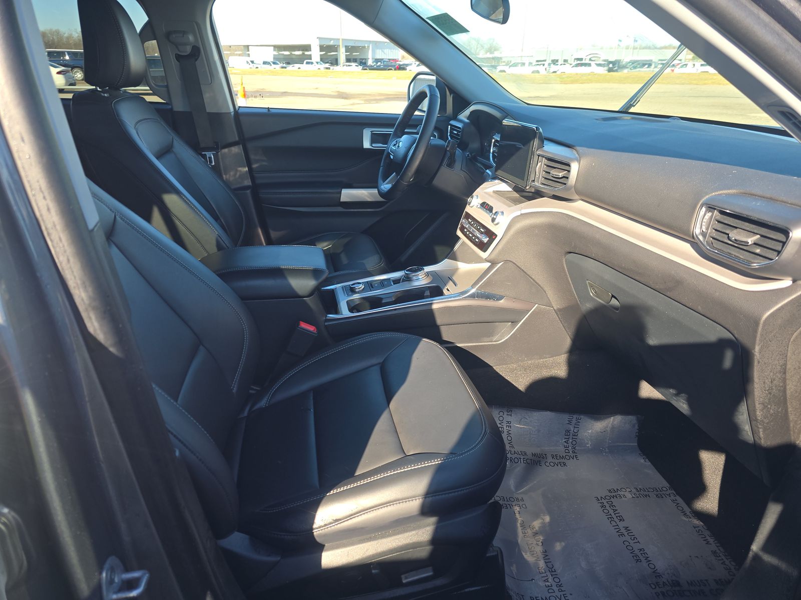 2024 Ford Explorer XLT AWD