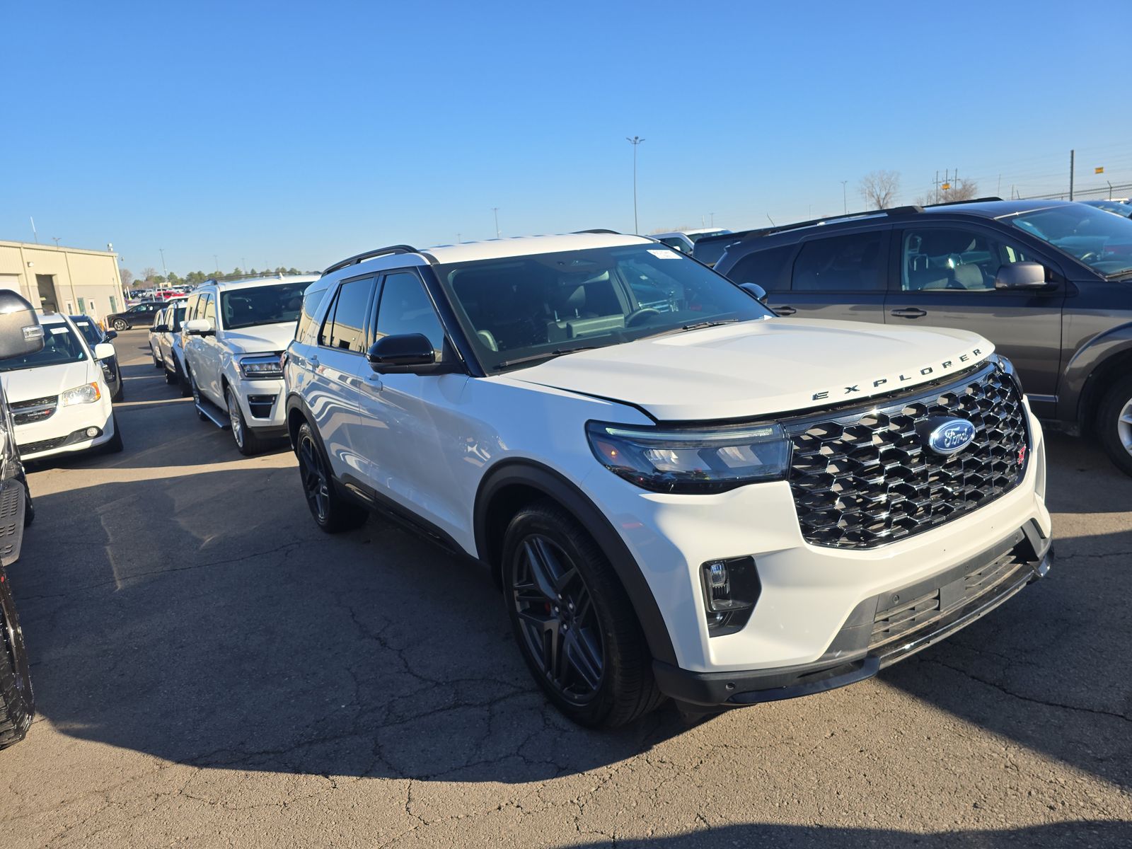2025 Ford Explorer ST AWD