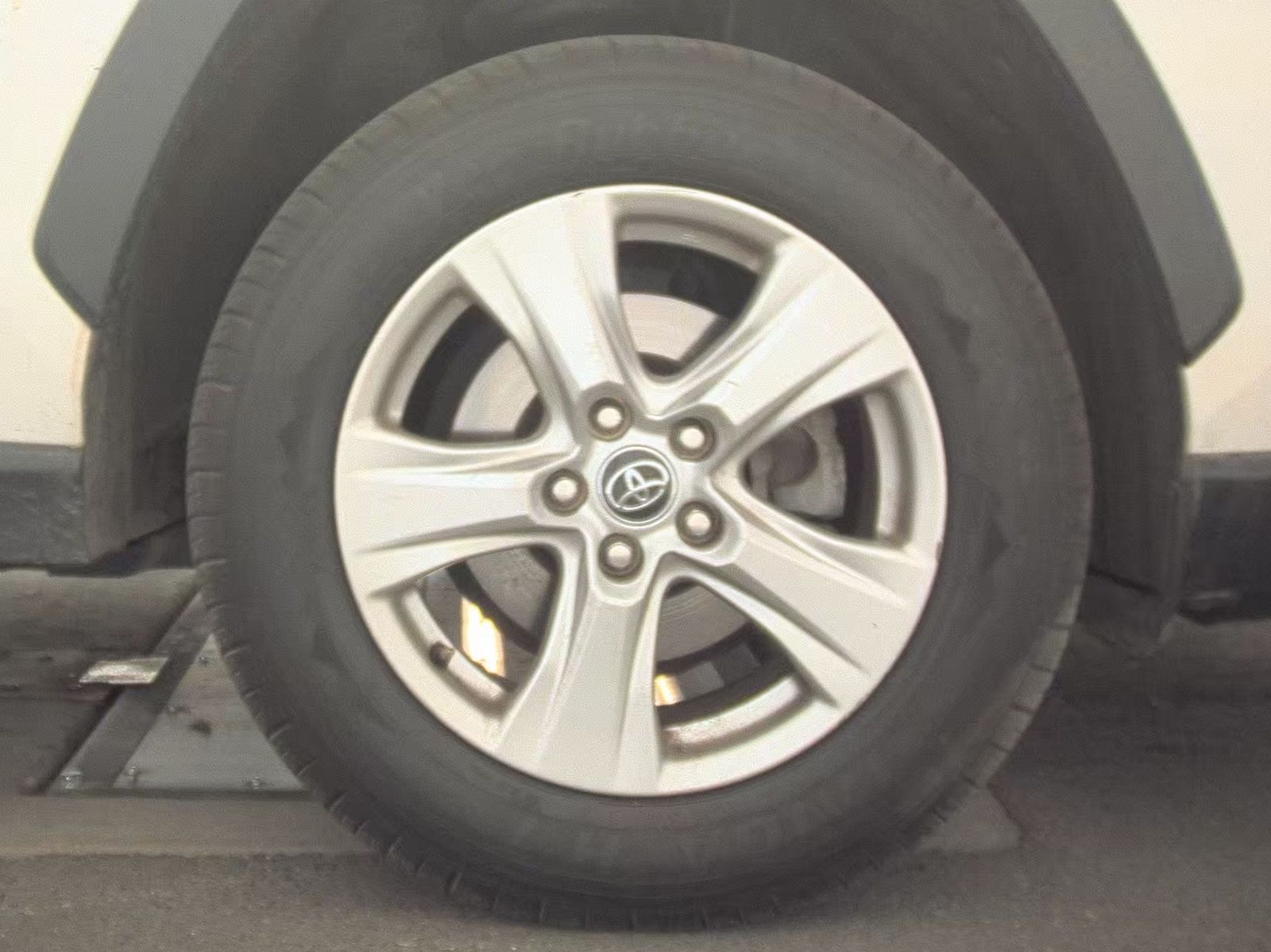 2020 Toyota RAV4 XLE AWD