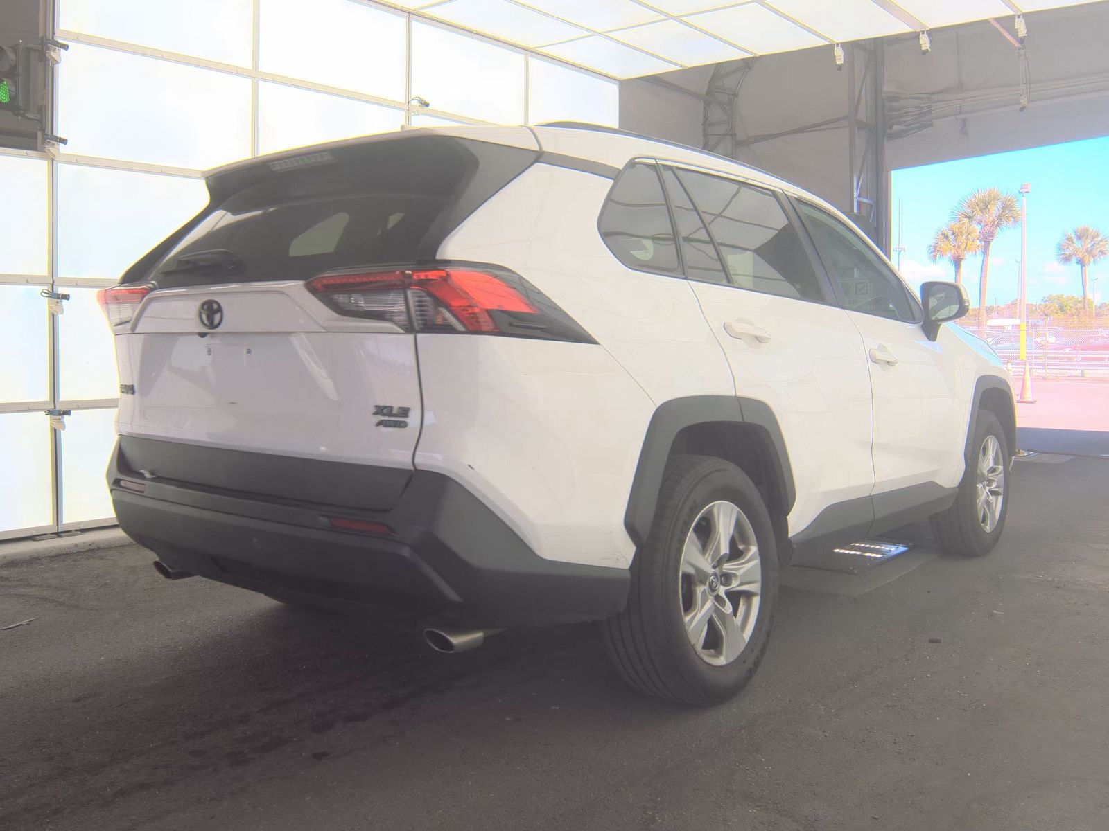 2020 Toyota RAV4 XLE AWD