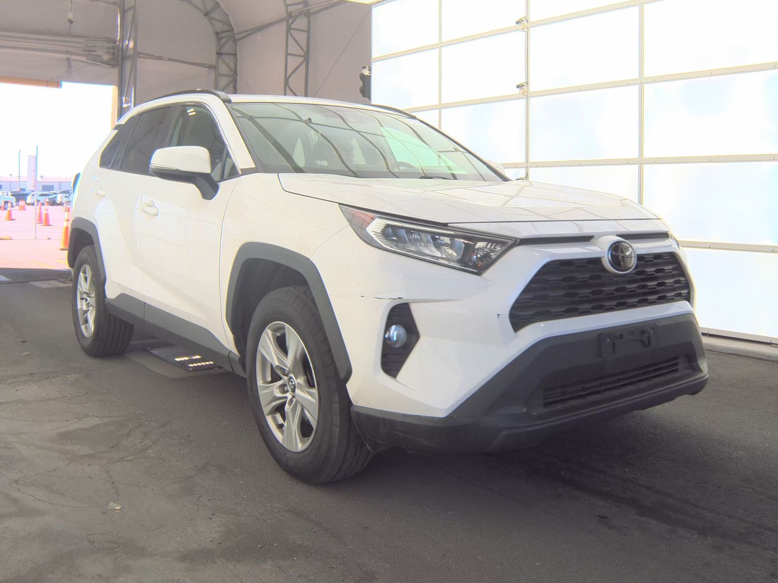 2020 Toyota RAV4 XLE AWD