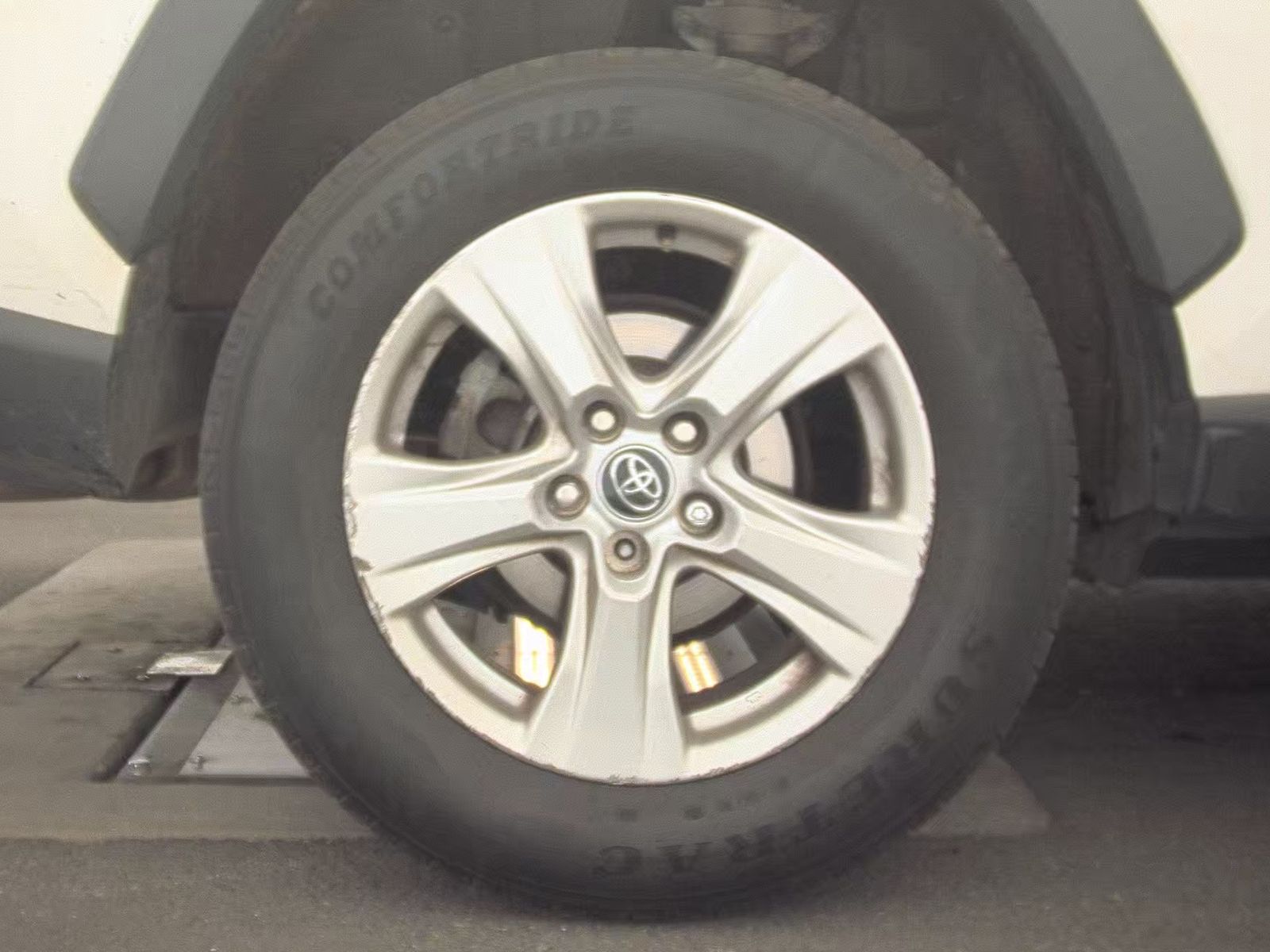 2020 Toyota RAV4 XLE AWD