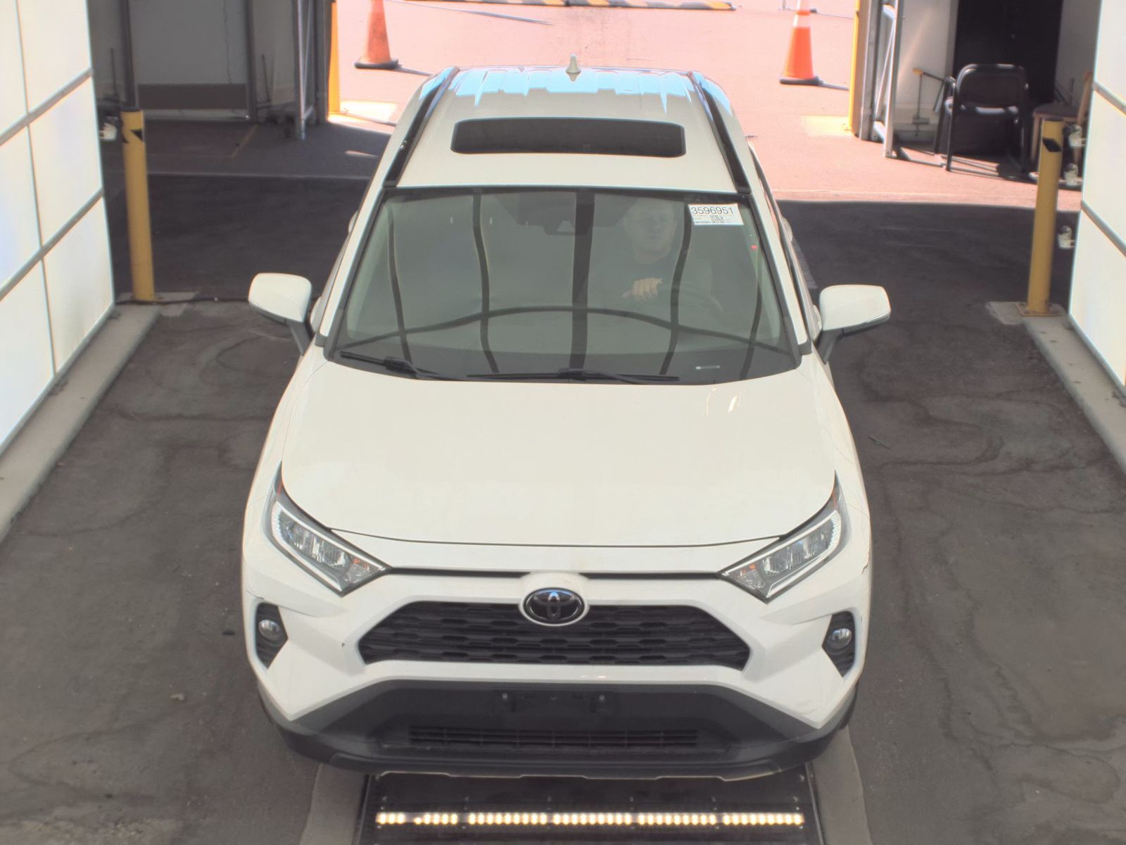 2020 Toyota RAV4 XLE AWD