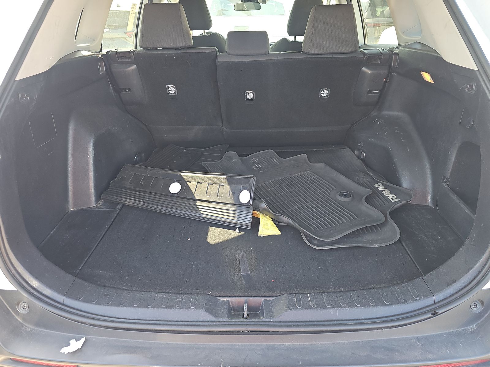 2020 Toyota RAV4 XLE AWD