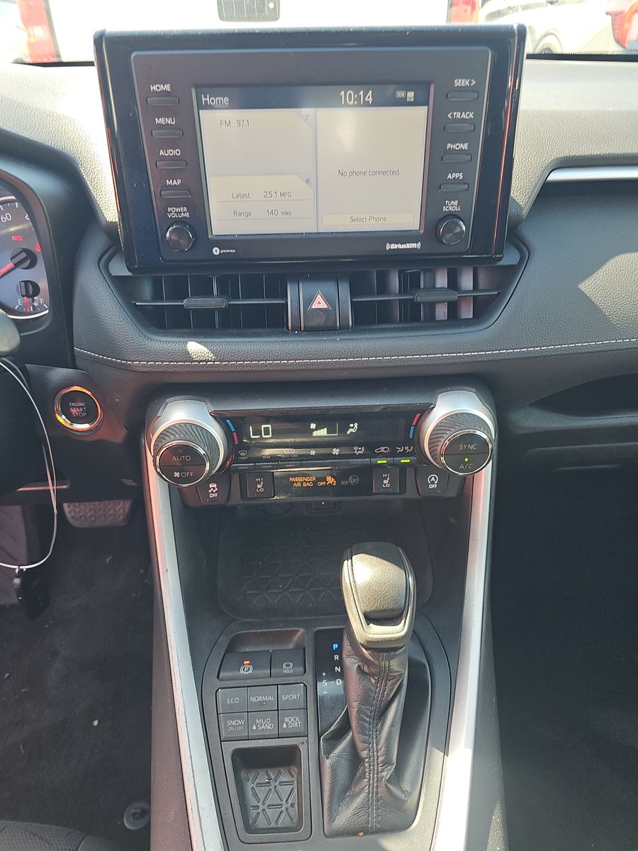 2020 Toyota RAV4 XLE AWD