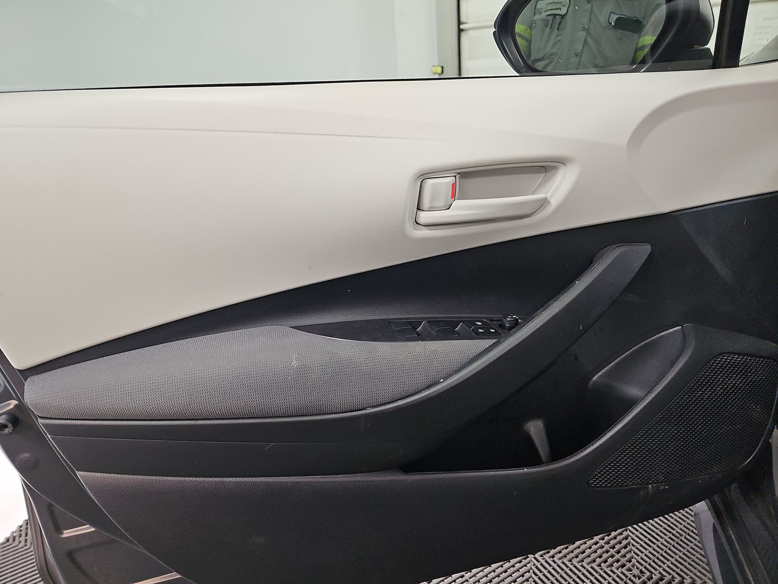 2024 Toyota Corolla Hybrid LE FWD