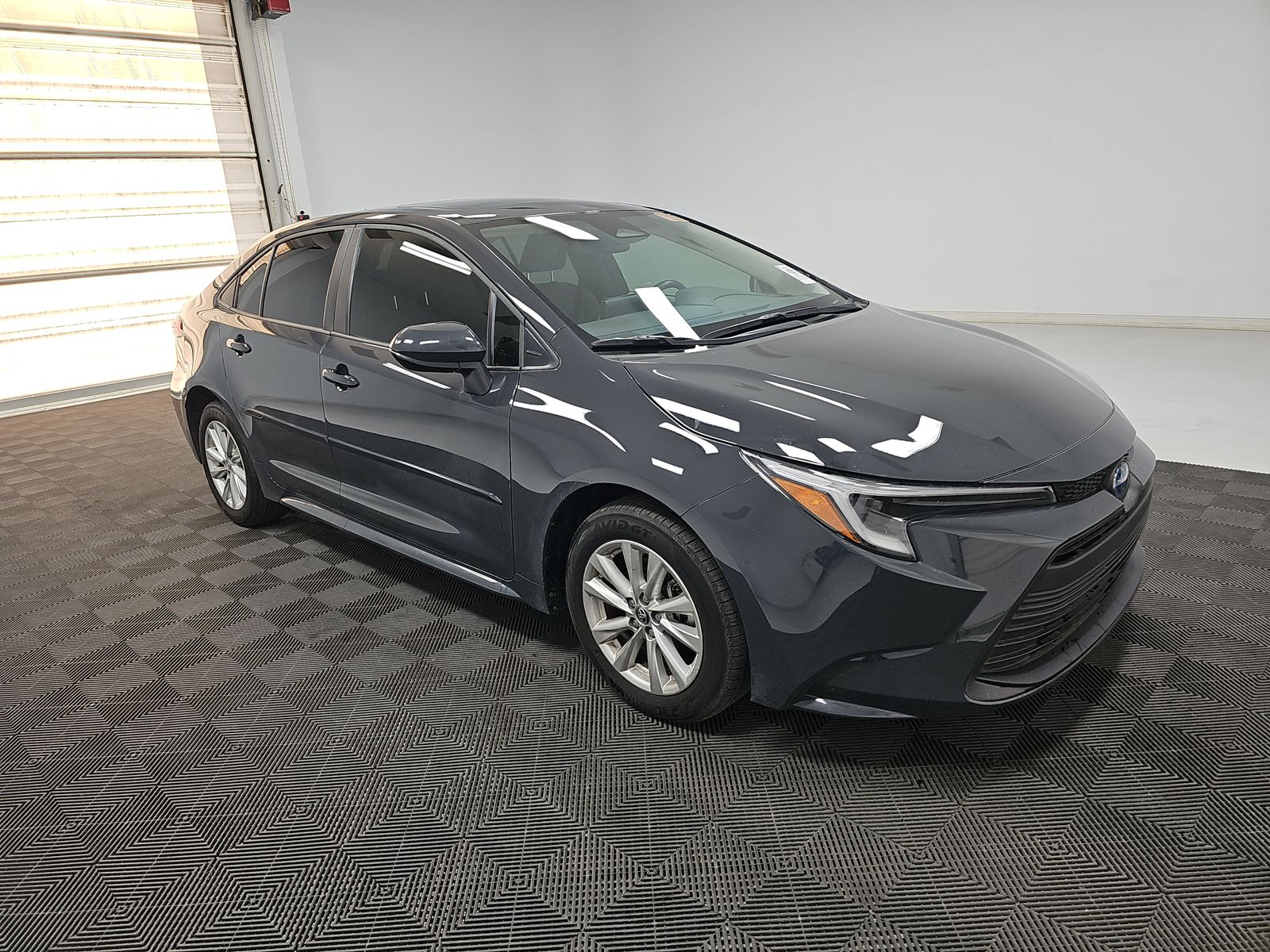 2024 Toyota Corolla Hybrid LE FWD