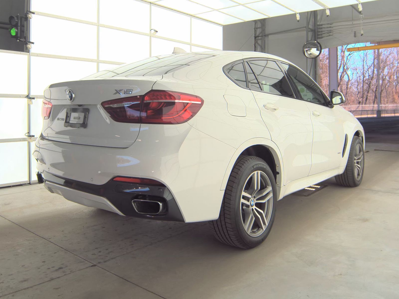2017 BMW X6 xDrive50i AWD