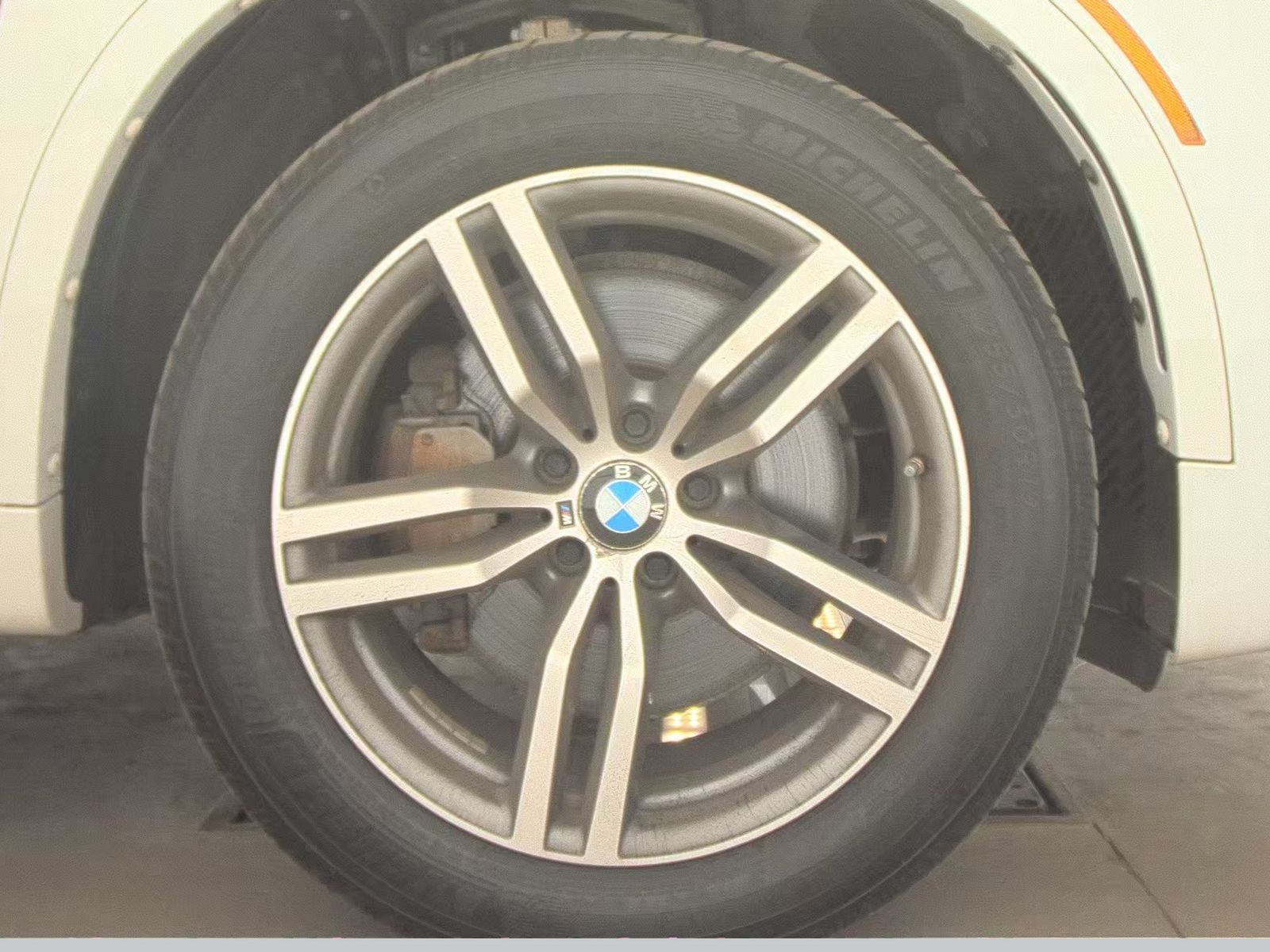 2017 BMW X6 xDrive50i AWD