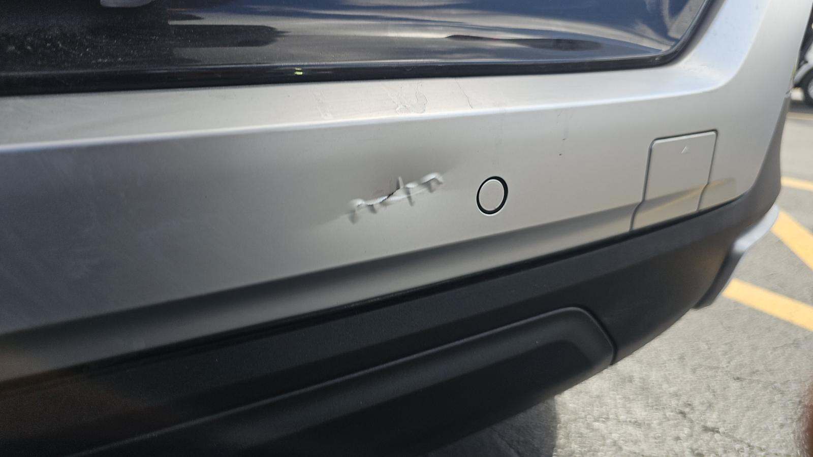 2022 BMW X6 xDrive40i AWD