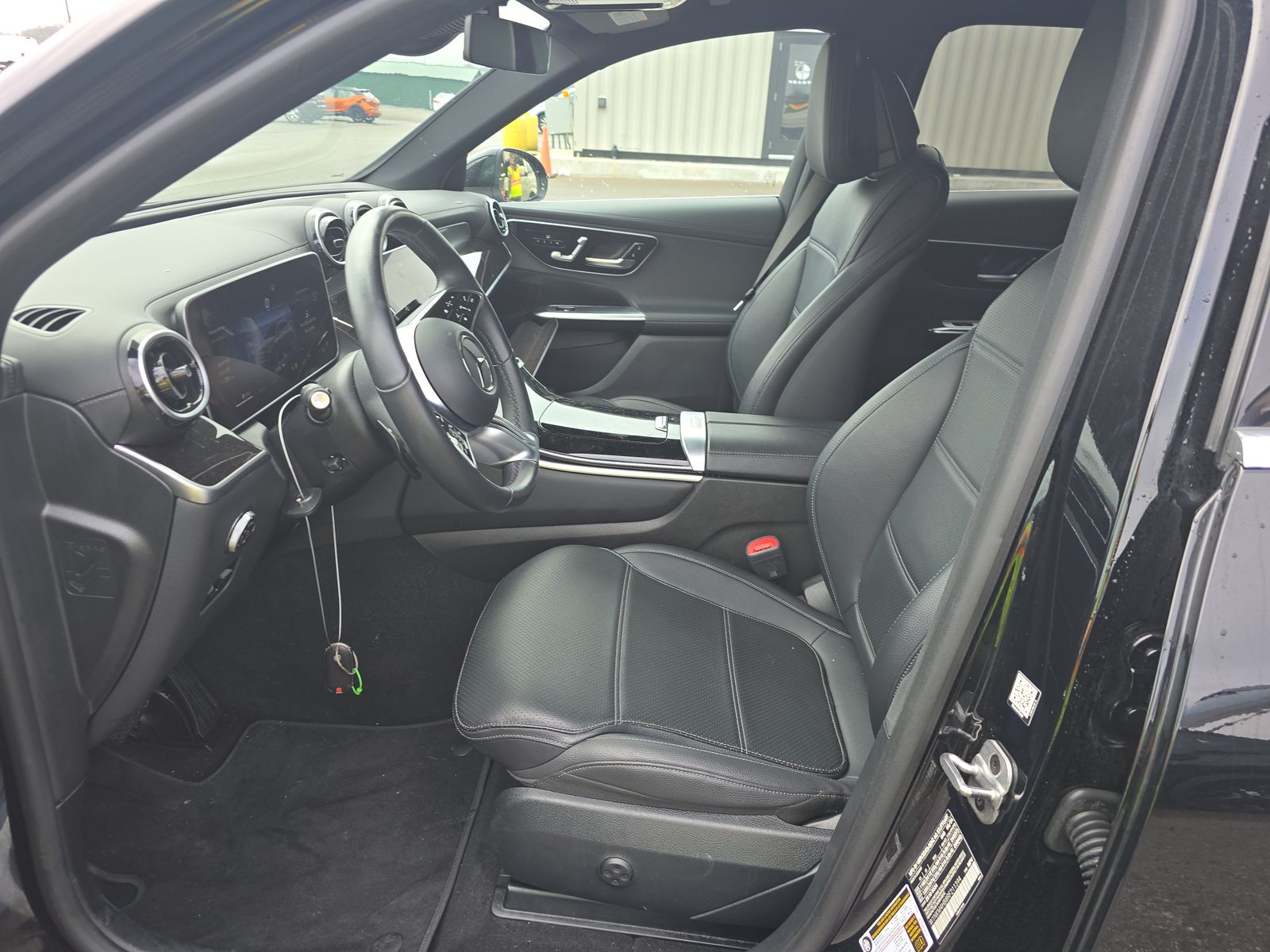 2024 Mercedes-Benz GLC GLC 300 AWD