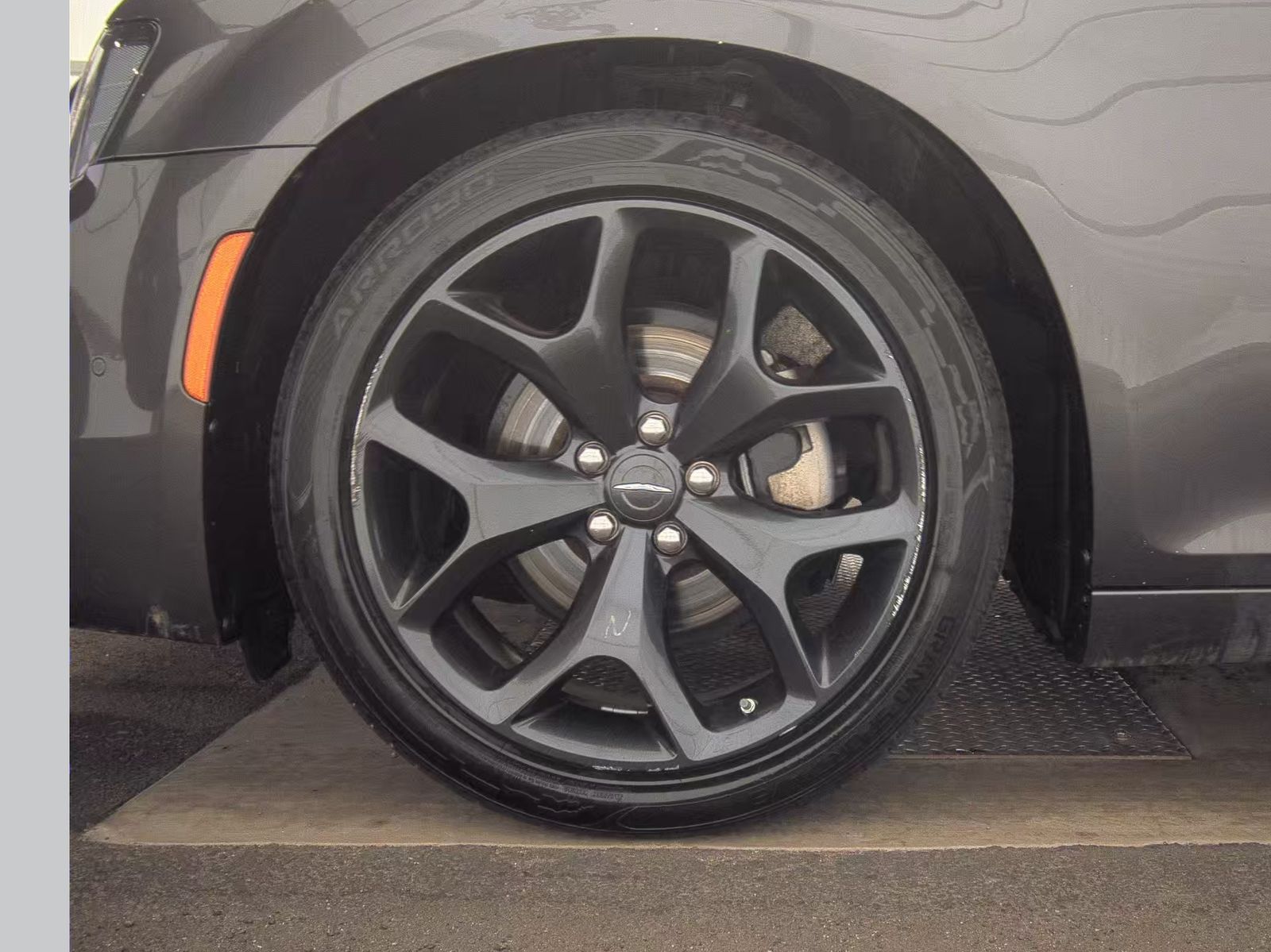 2023 Chrysler 300 300S RWD