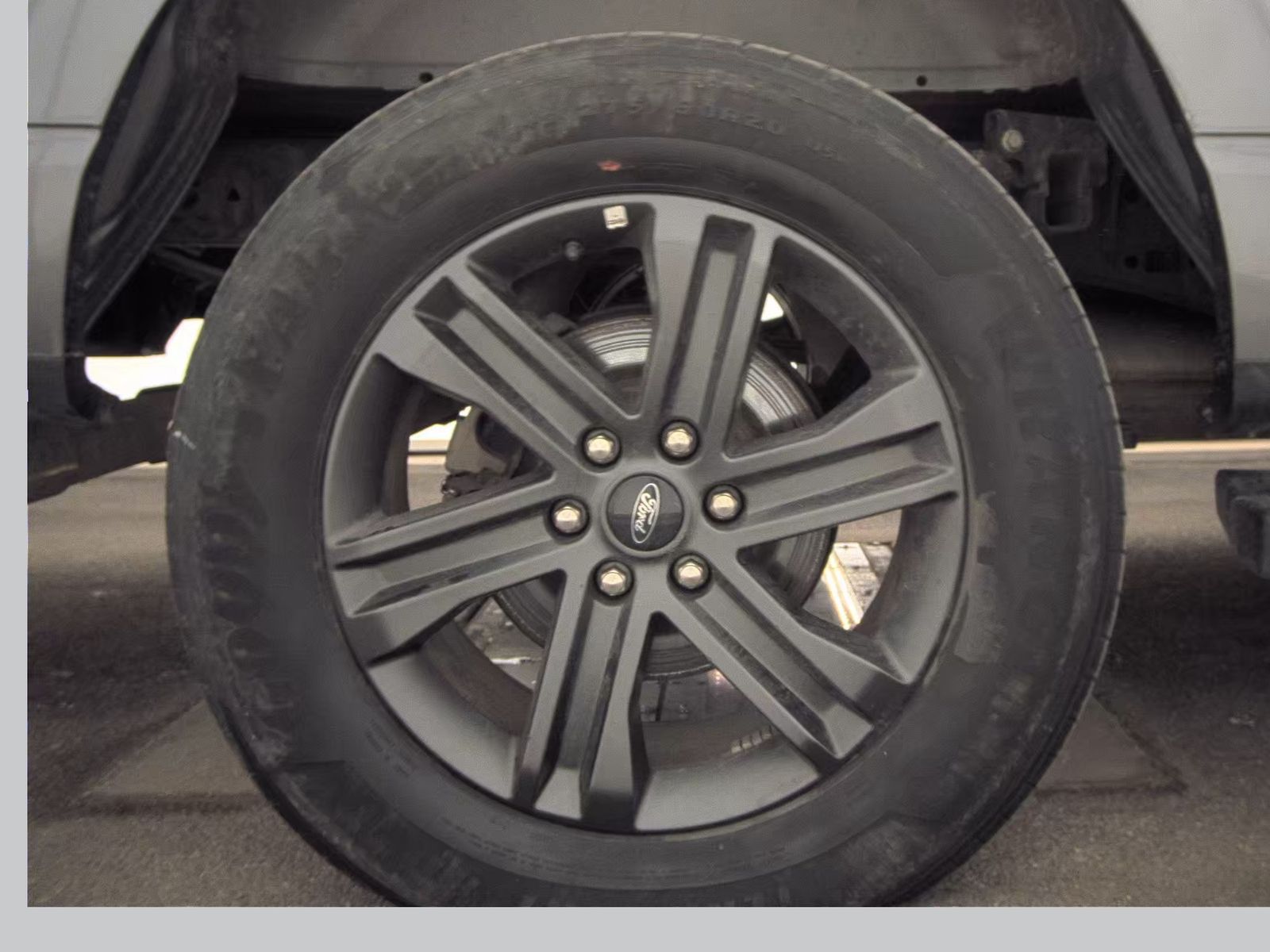 2023 Ford F-150 XLT RWD