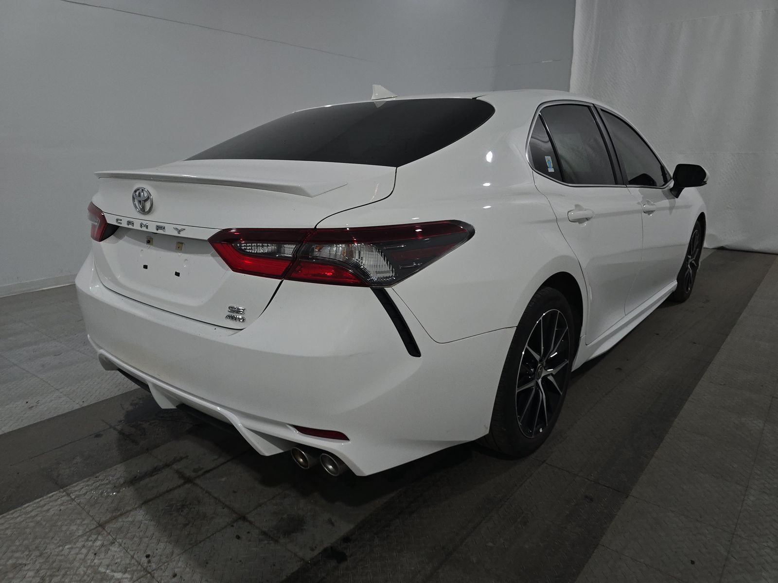 TOYOTA CAMRY - 5