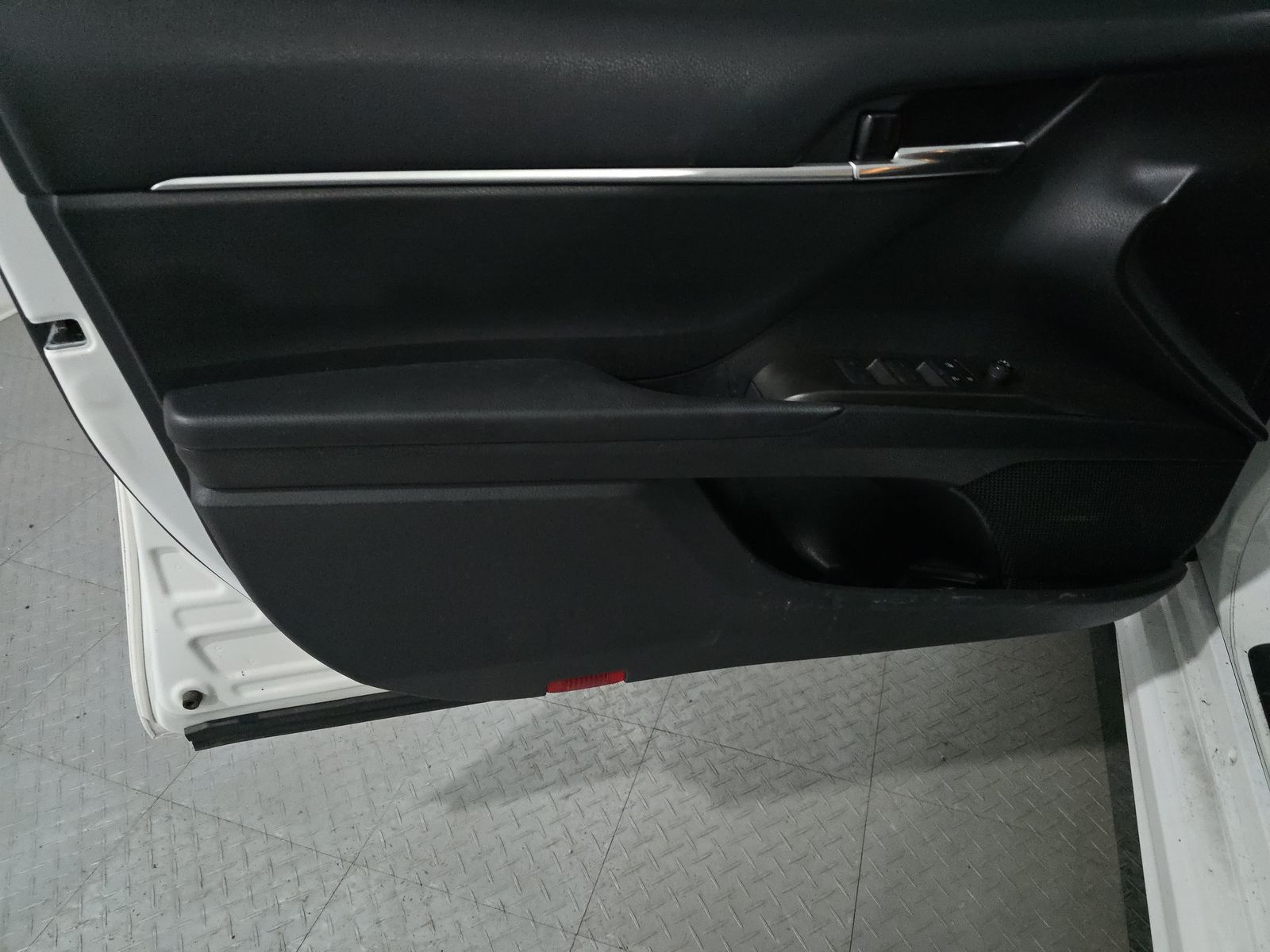 TOYOTA CAMRY - 10