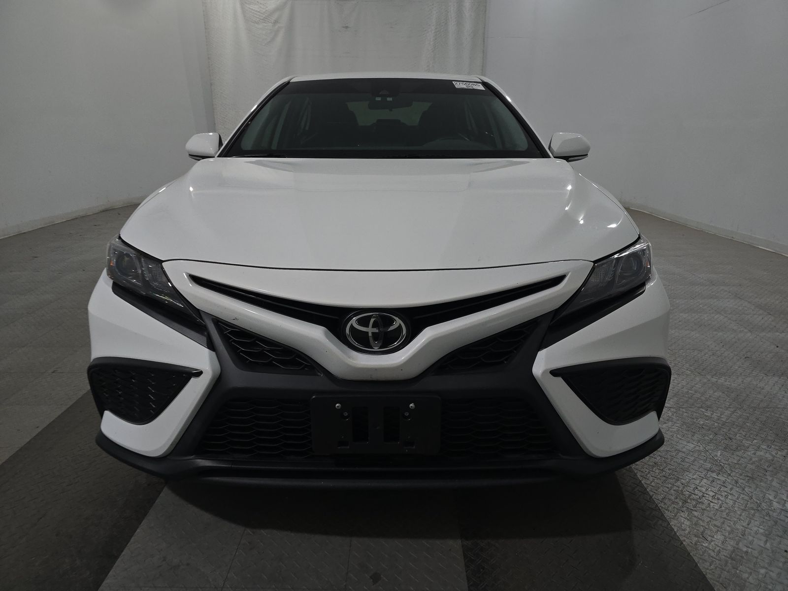 TOYOTA CAMRY - 3