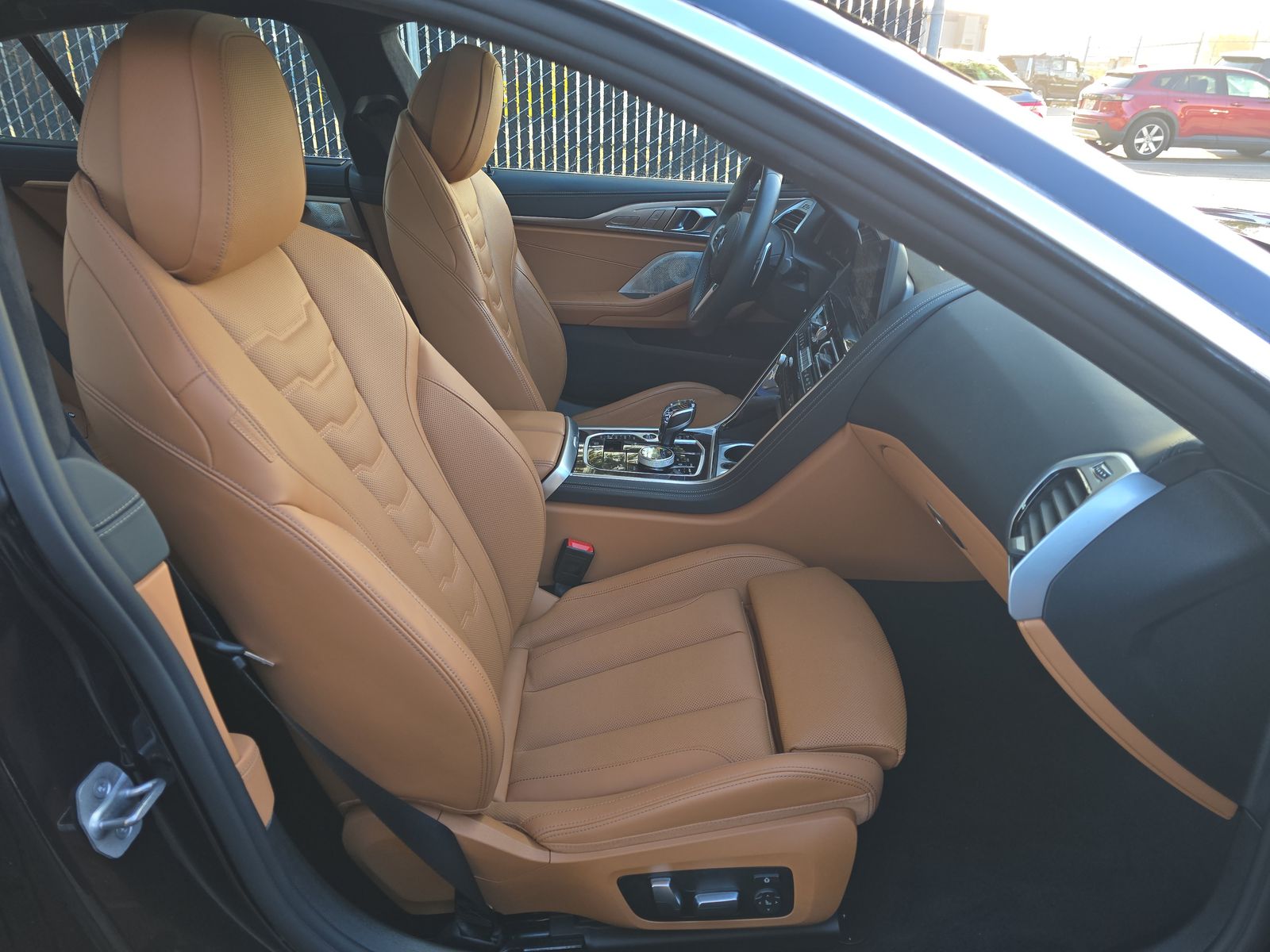 2025 BMW 8 Series M850i xDrive AWD