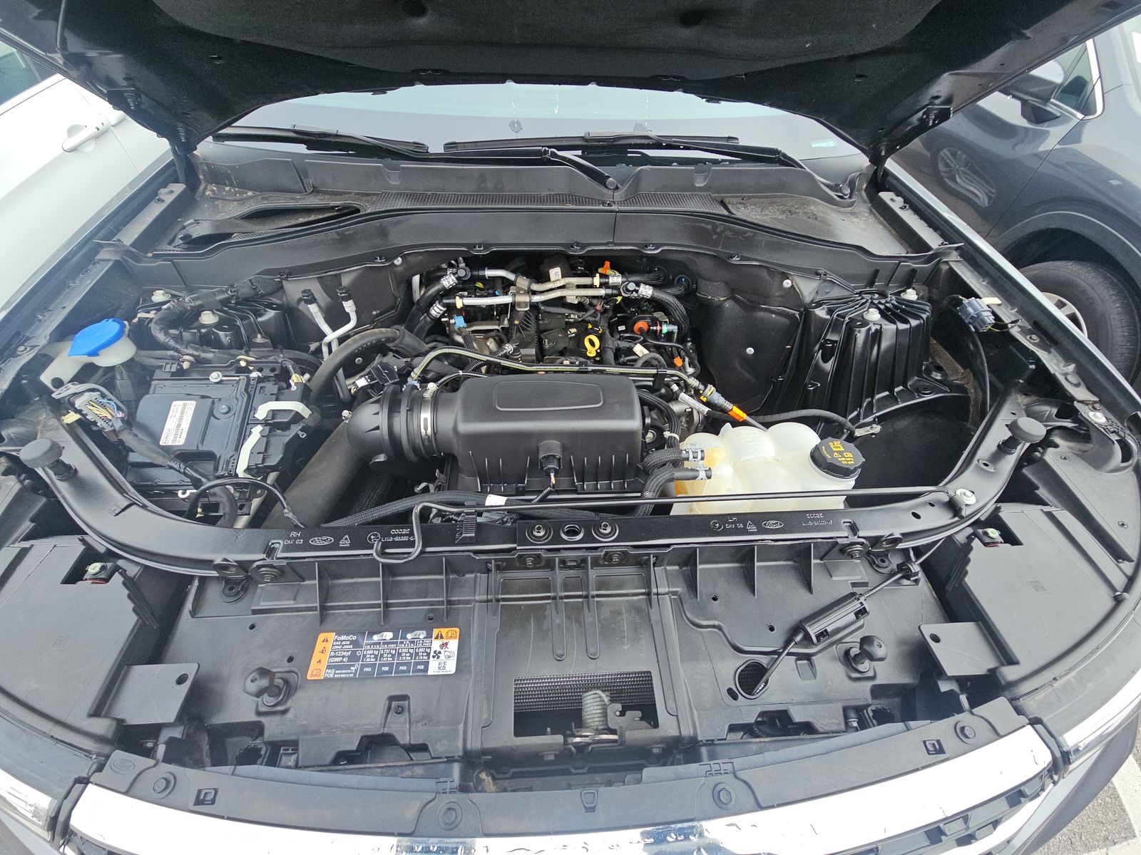 2023 Ford Explorer XLT AWD