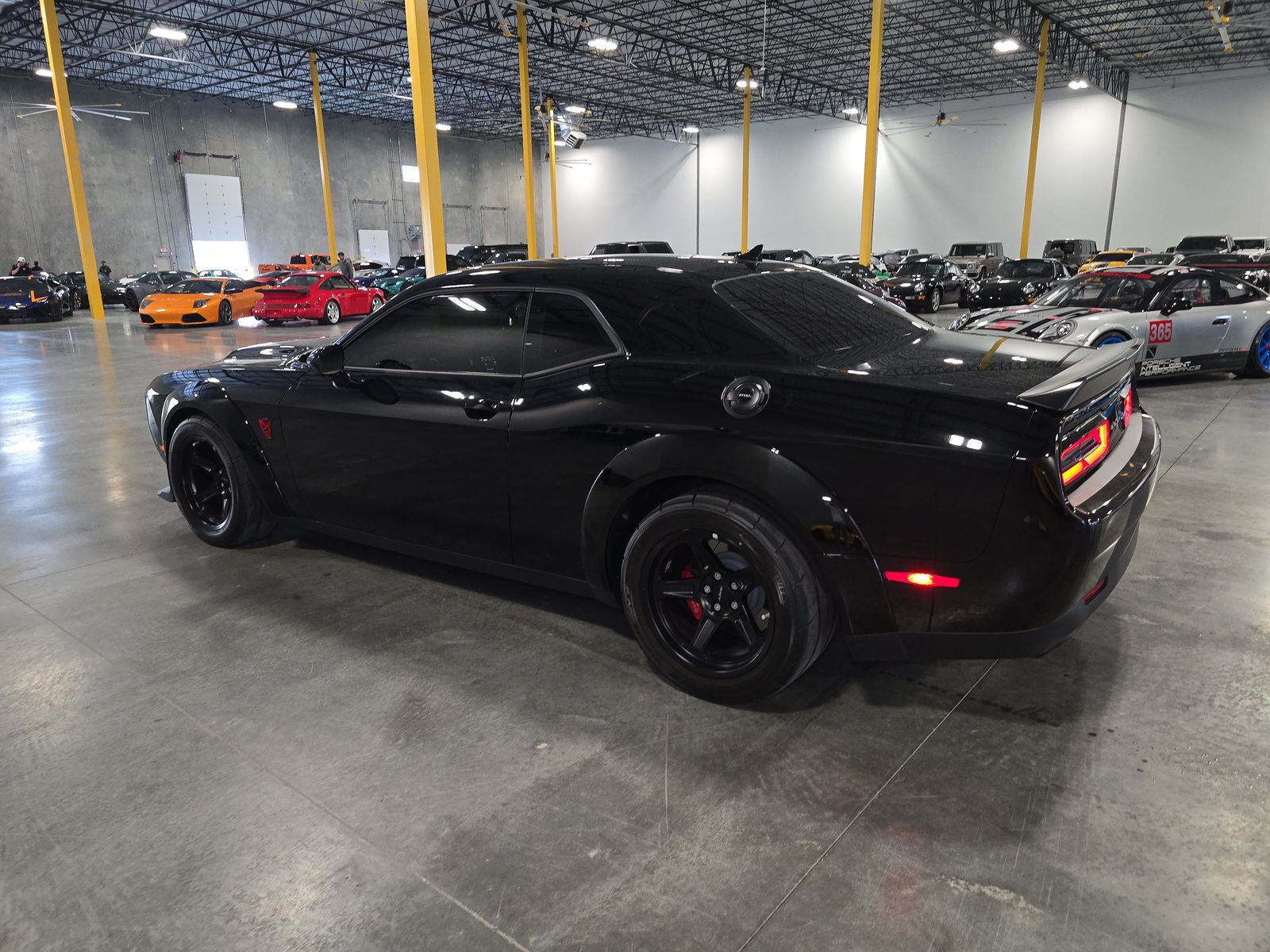 DODGE CHALLENGER - 7