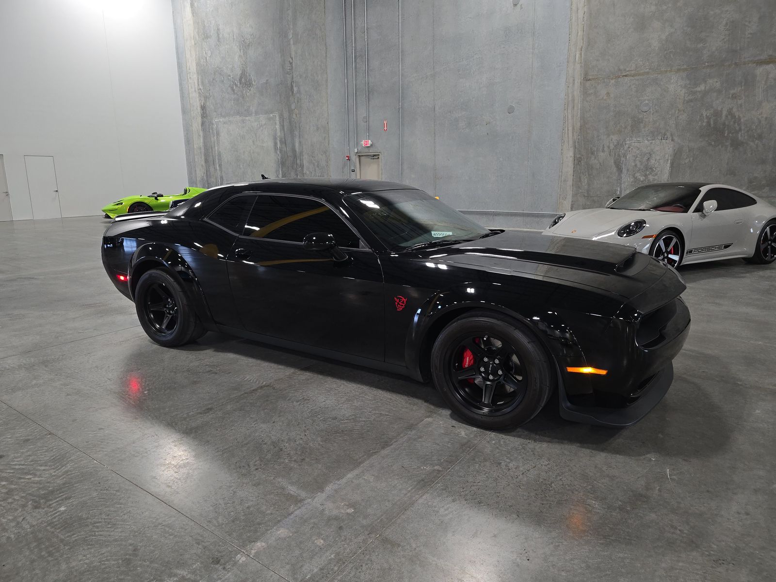 DODGE CHALLENGER - 4