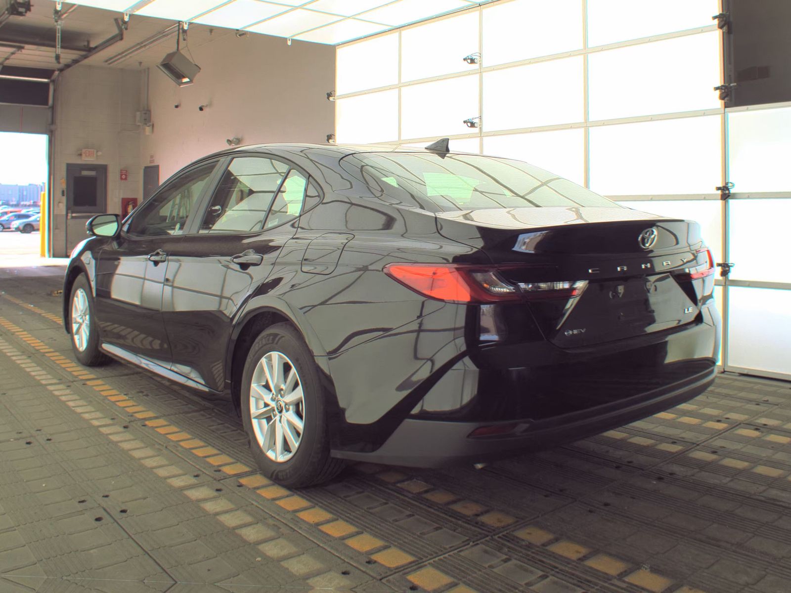 2025 Toyota Camry LE FWD