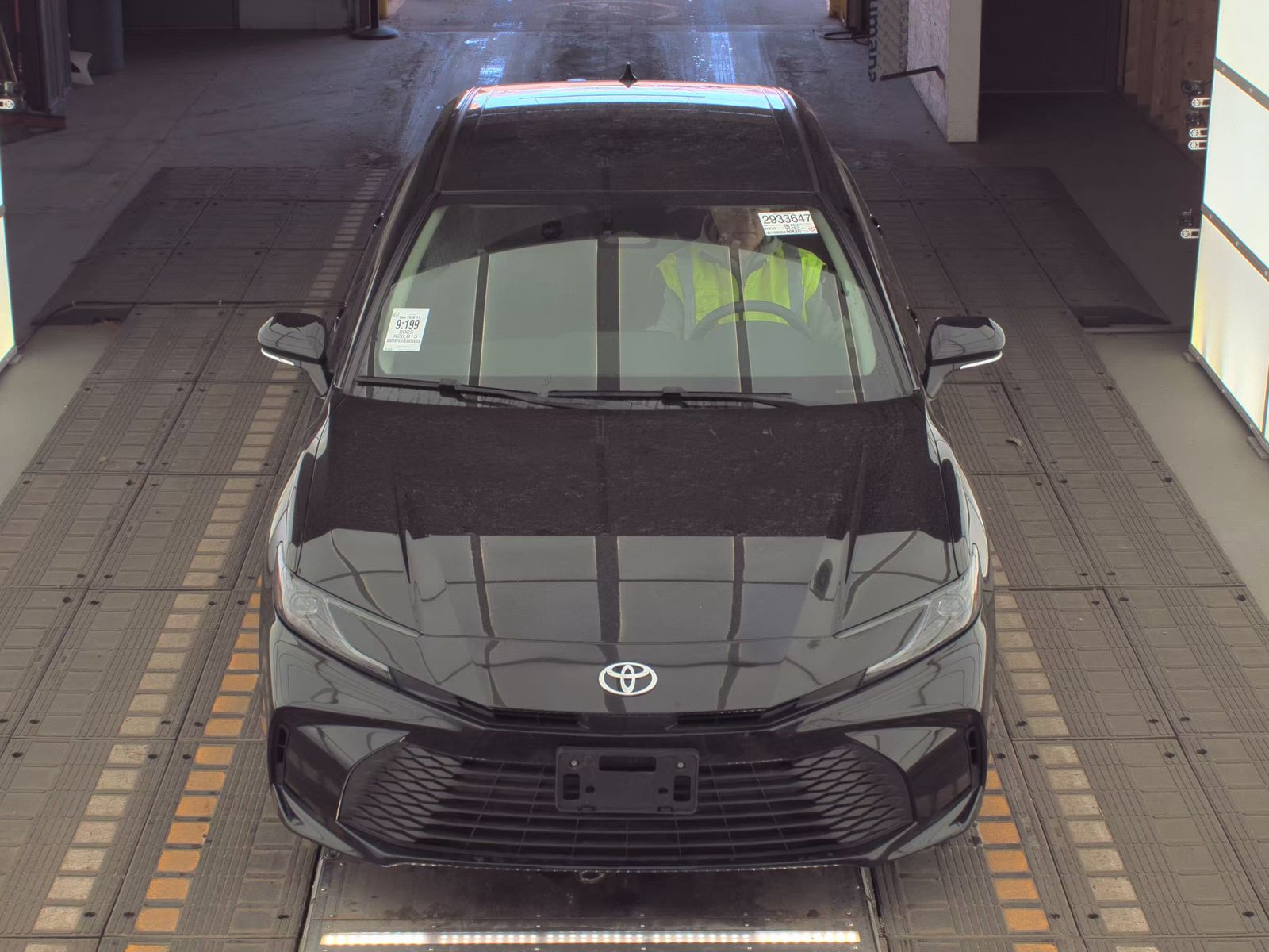 2025 Toyota Camry LE FWD