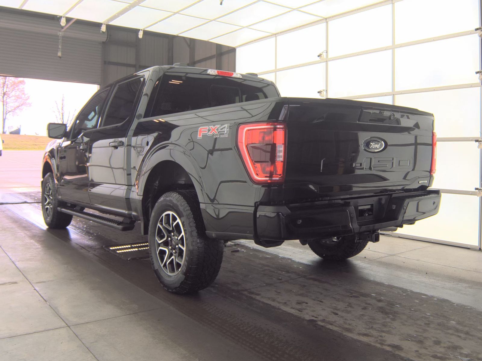 2023 Ford F-150 XLT AWD