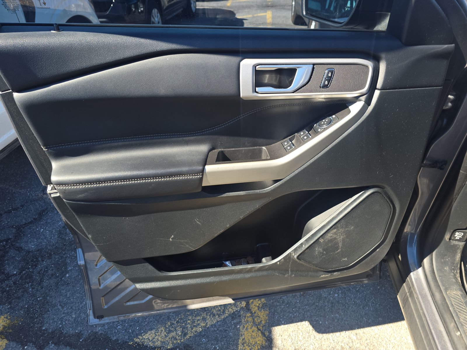 2023 Ford Explorer XLT AWD