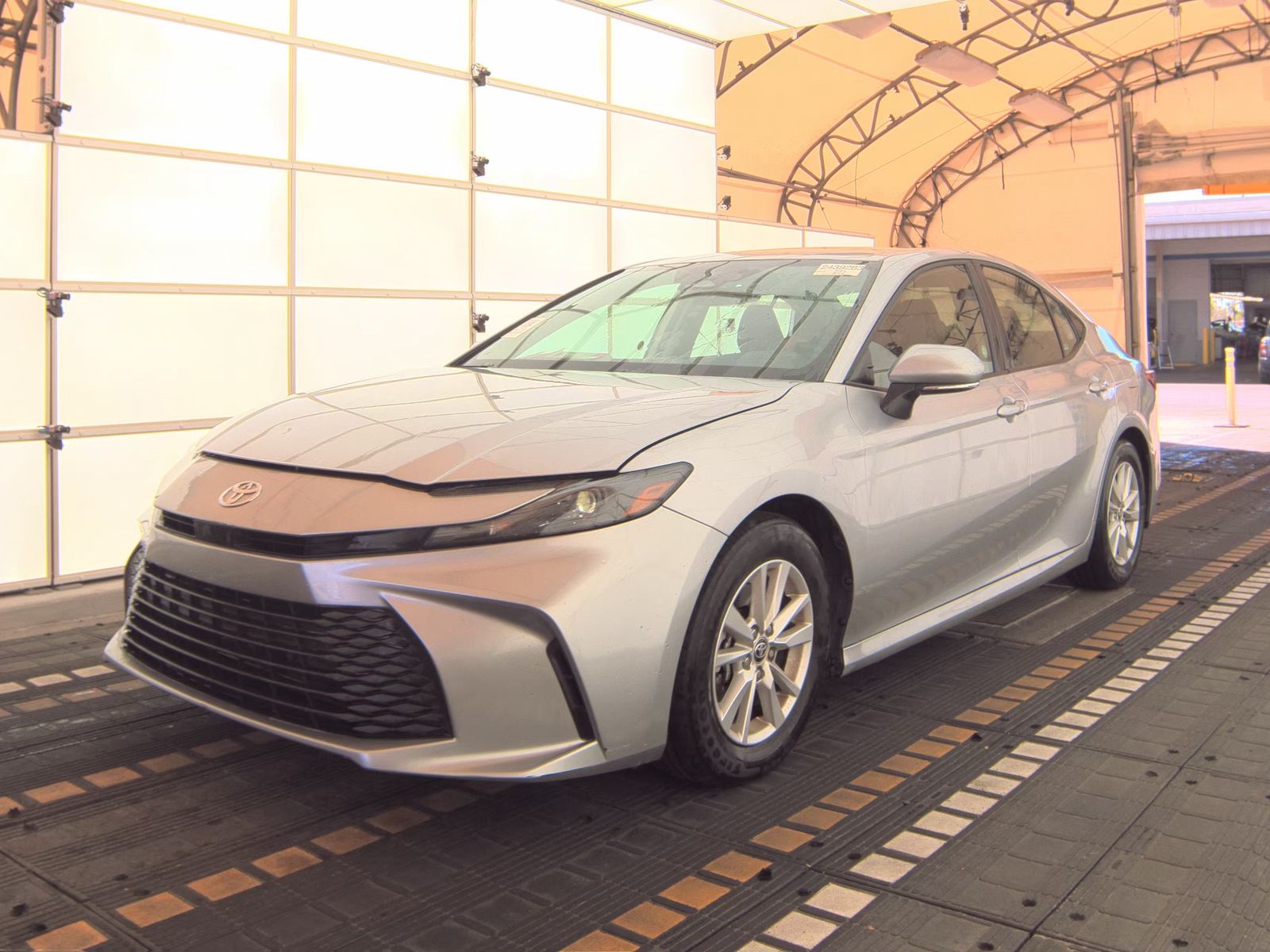2025 Toyota Camry LE FWD