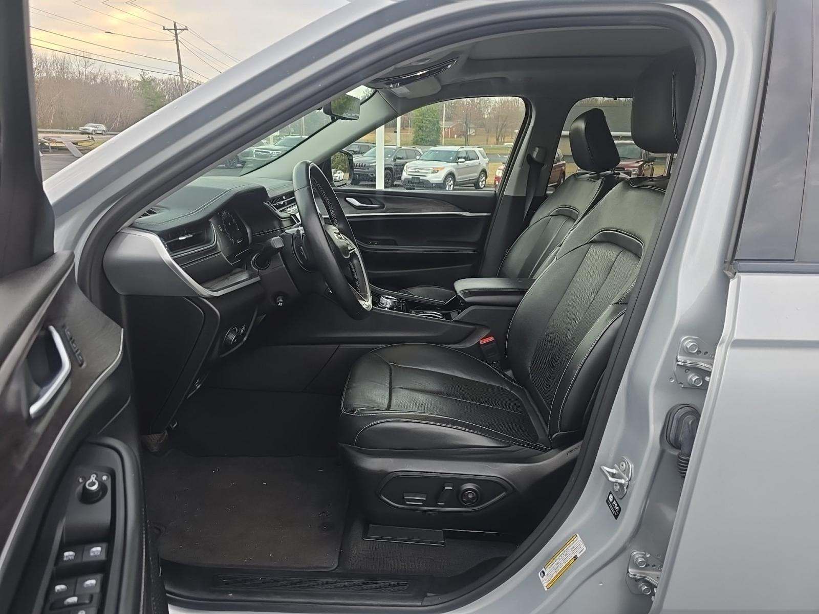 2022 Jeep Grand Cherokee L Limited AWD