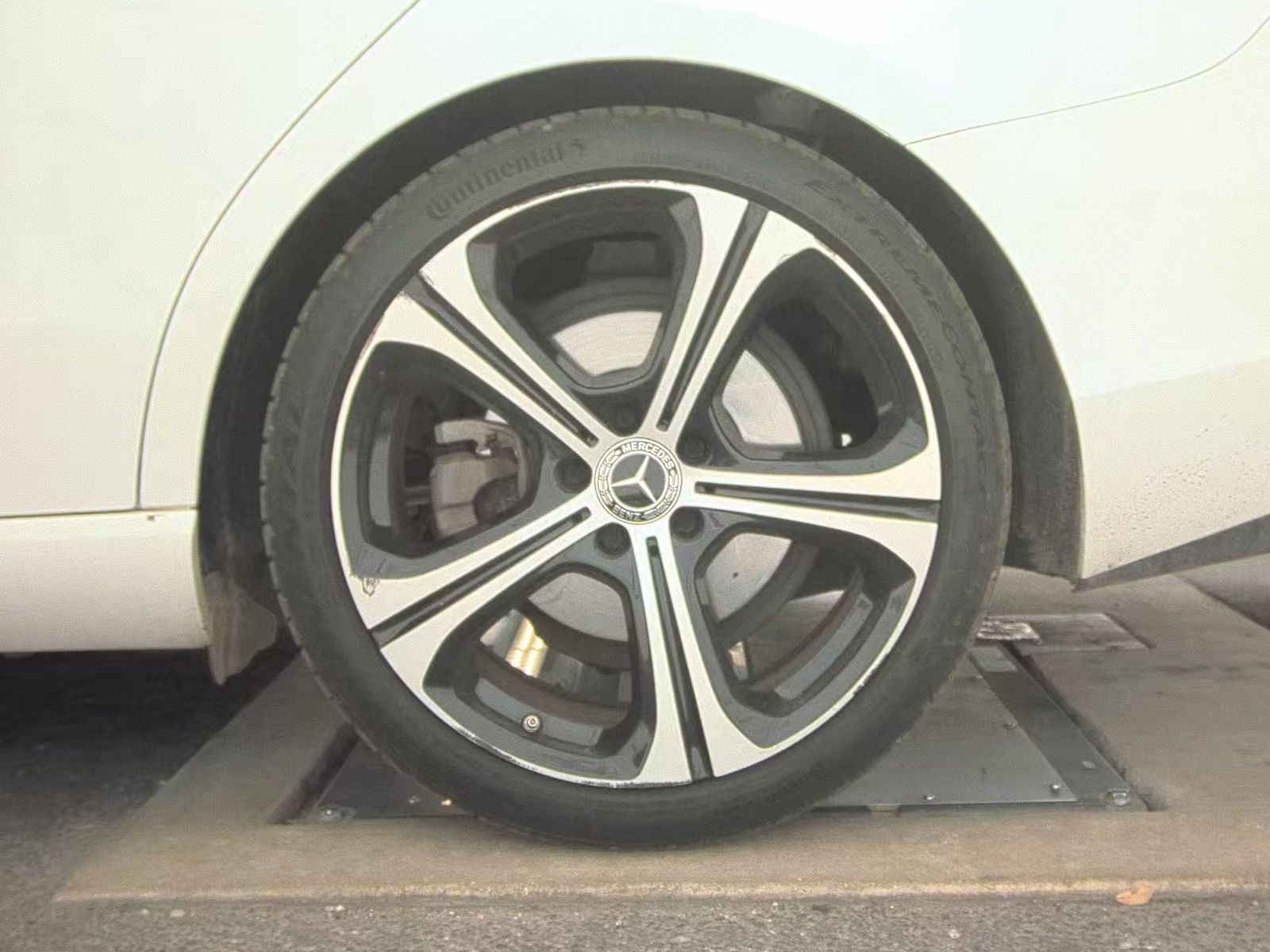 2025 Mercedes-Benz C-Class C 300 RWD