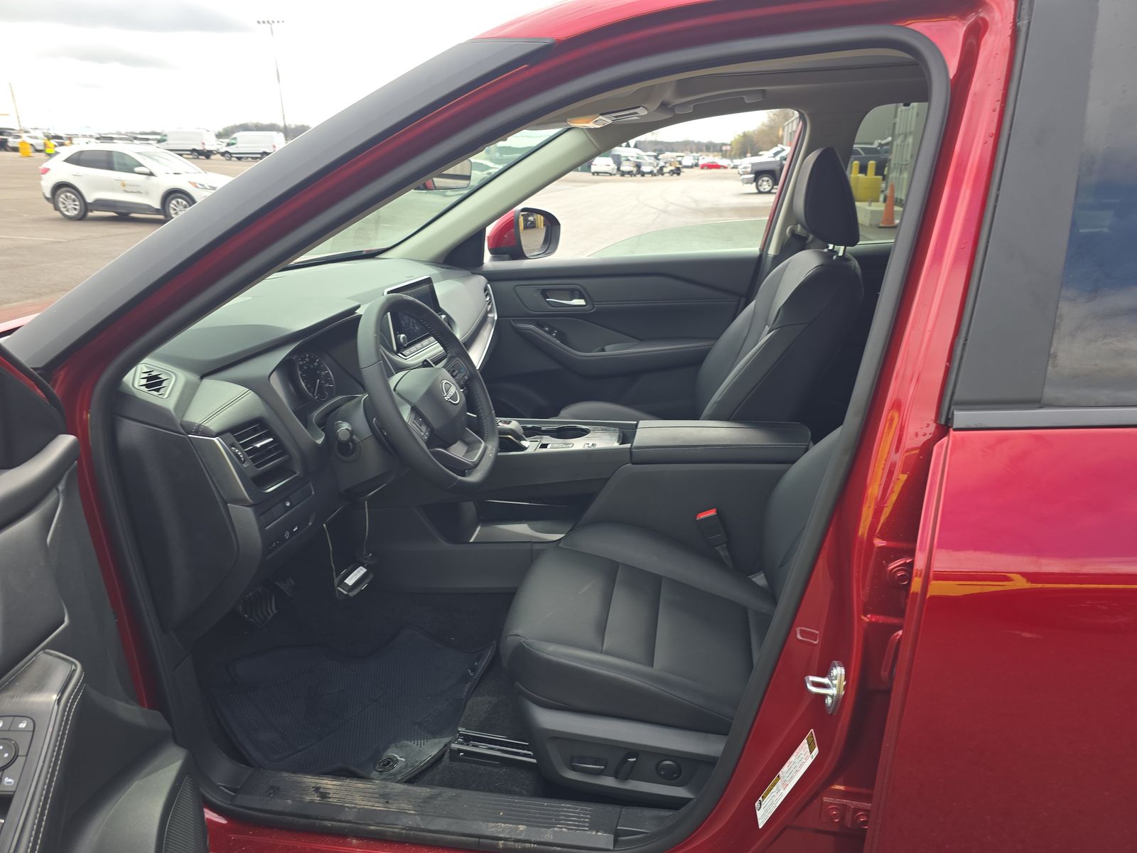 2025 Nissan Rogue SV FWD