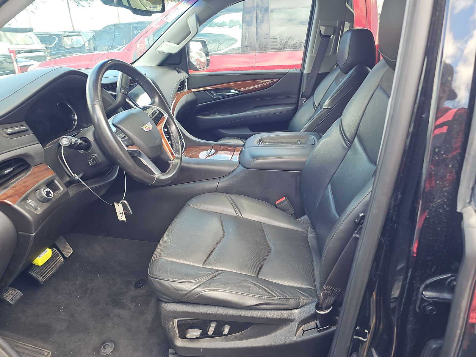 2016 Cadillac Escalade Luxury RWD