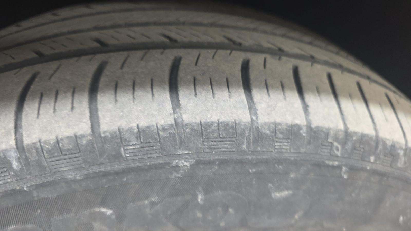 2023 Ford Explorer XLT AWD