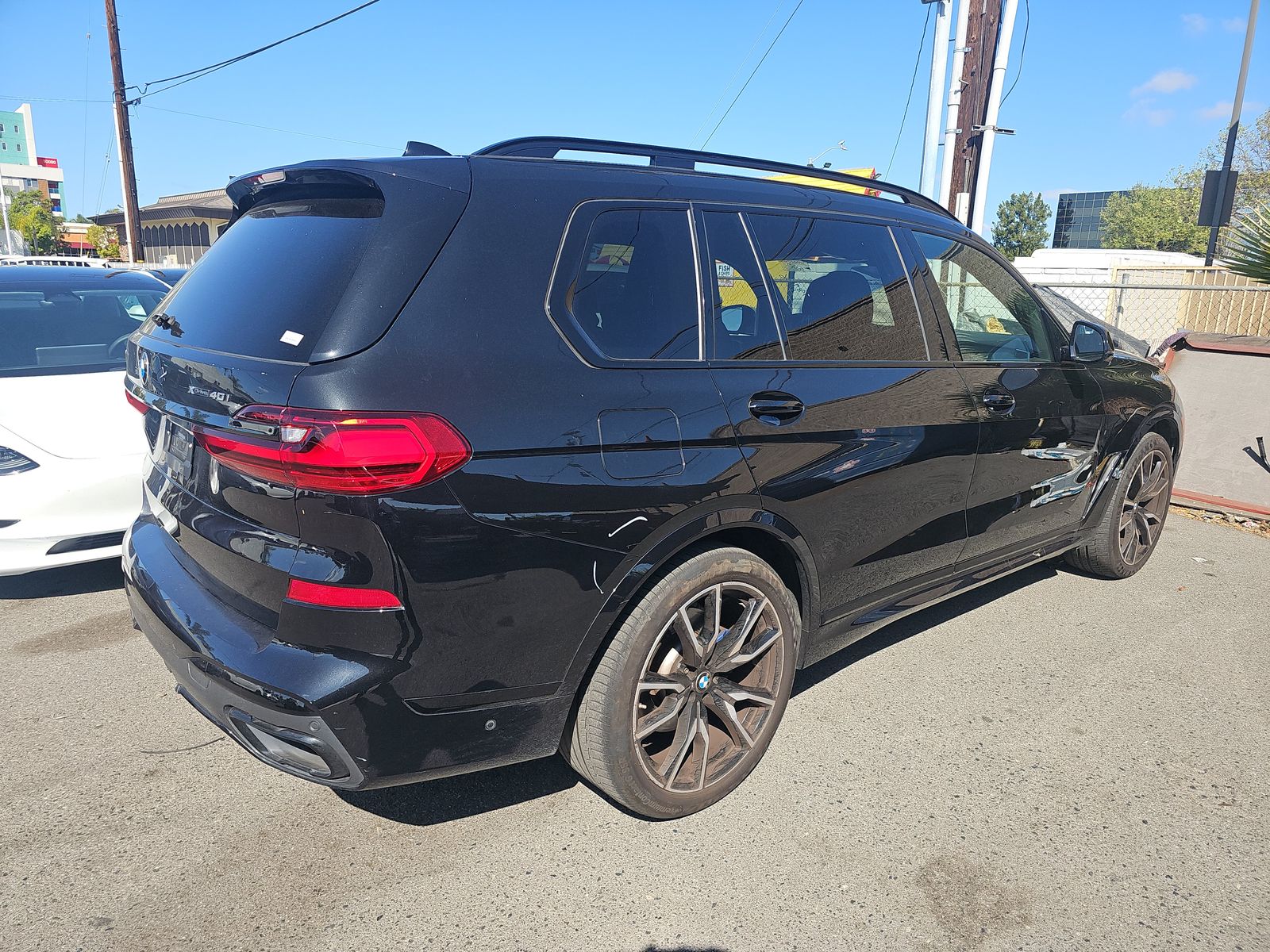 2022 BMW X7 xDrive40i AWD