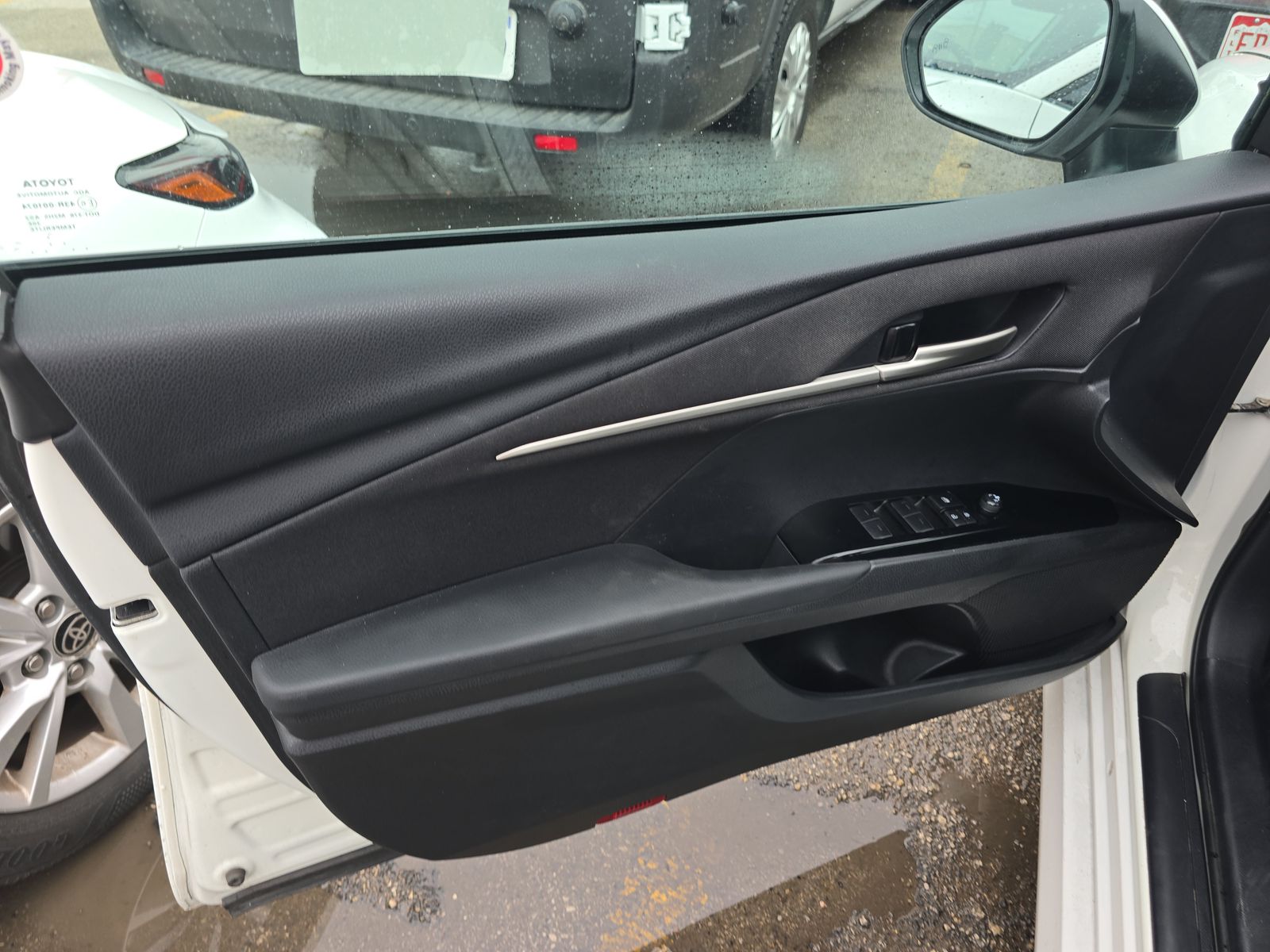 2025 Toyota Camry LE FWD