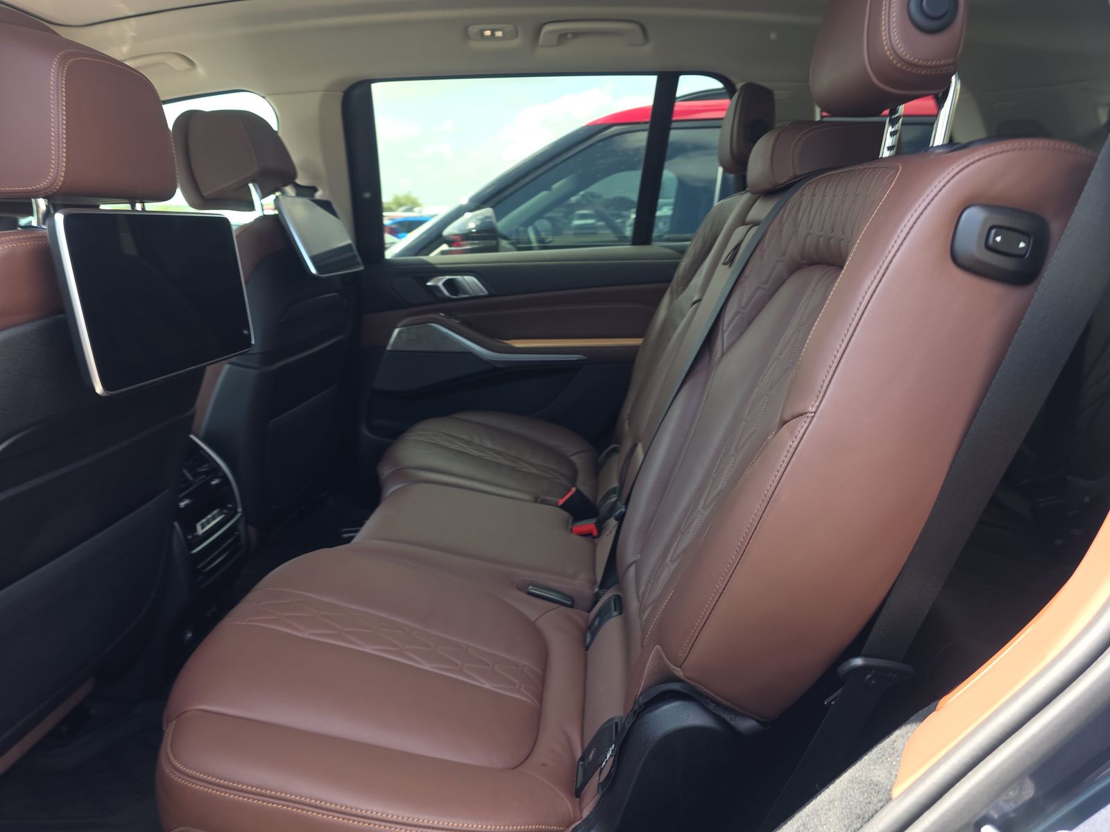 2020 BMW X7 xDrive40i AWD