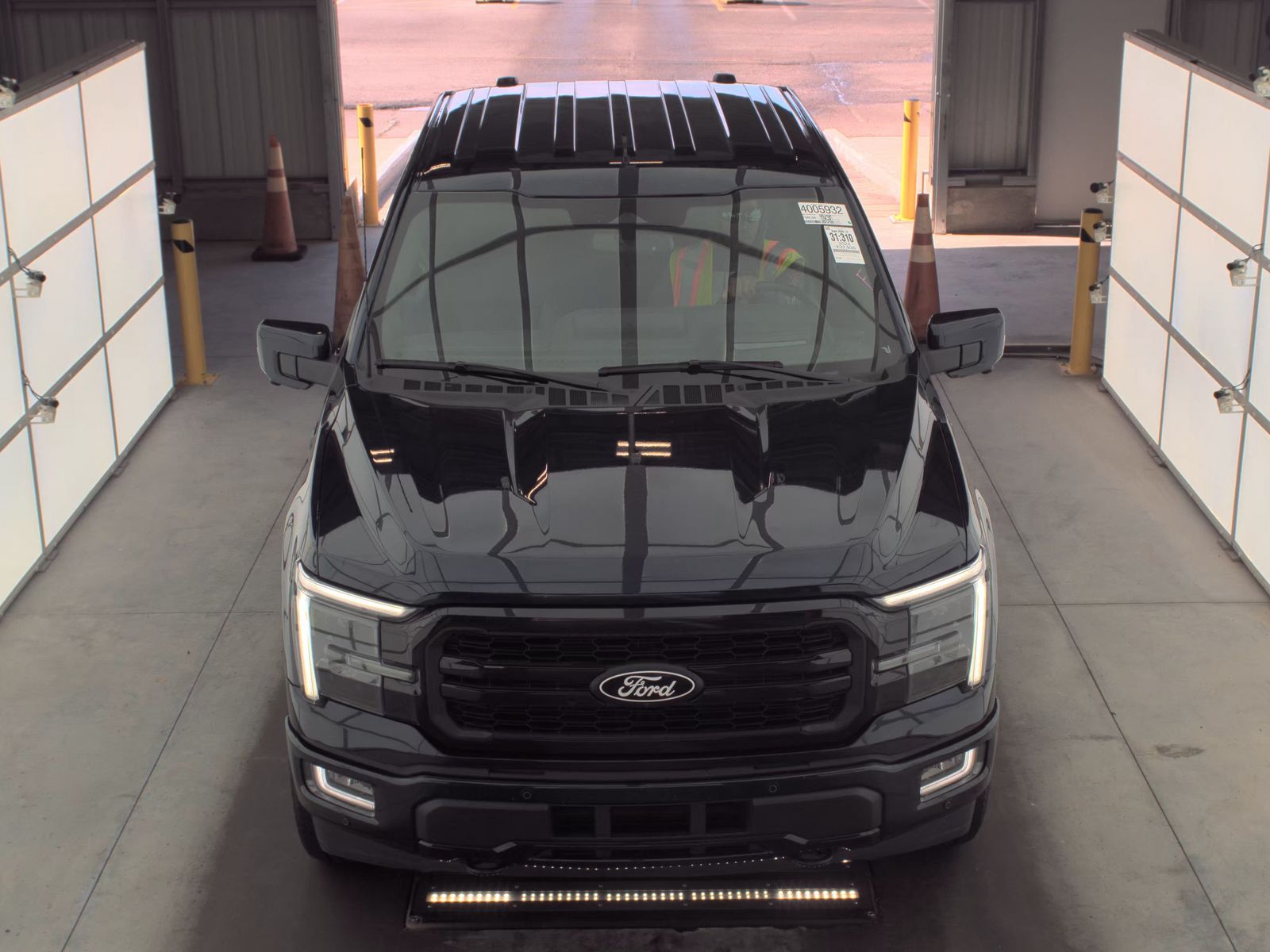 2024 Ford F-150 Hybrid Lariat AWD