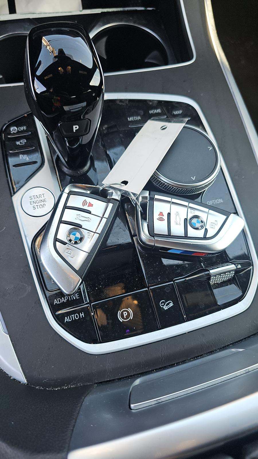 2022 BMW X7 xDrive40i AWD