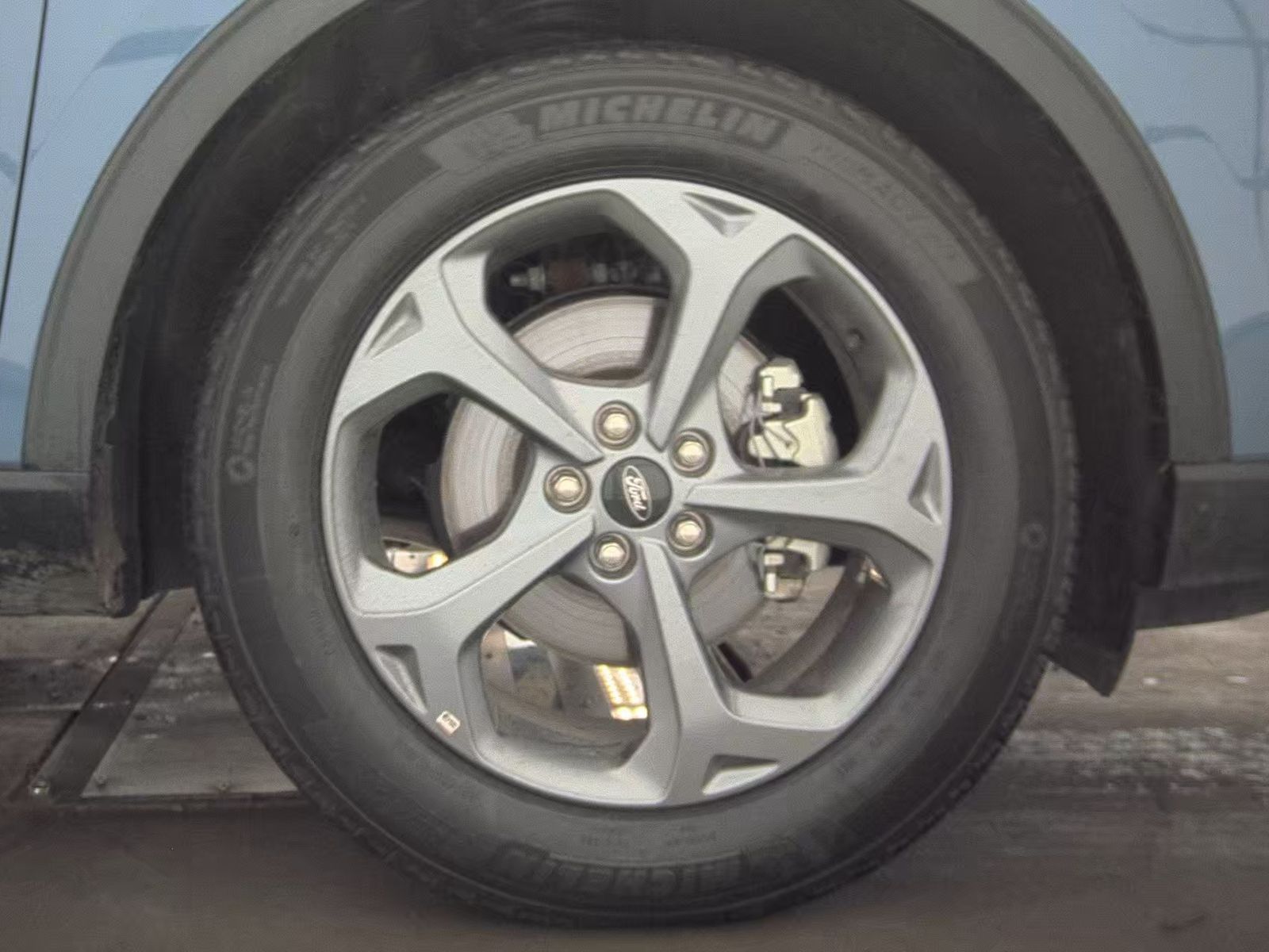 2025 Ford Escape ST-Line FWD