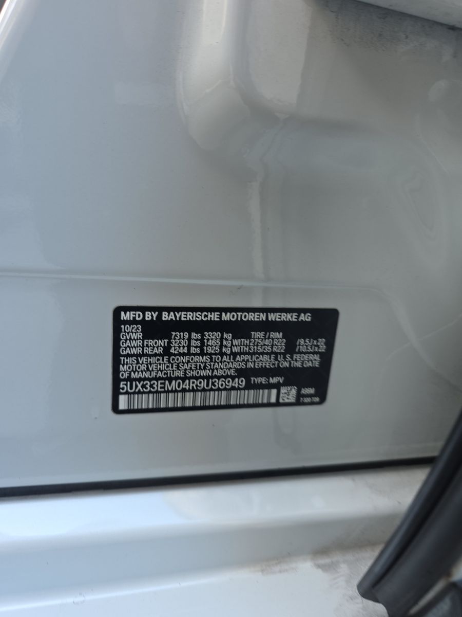 2024 BMW X7 M60i AWD