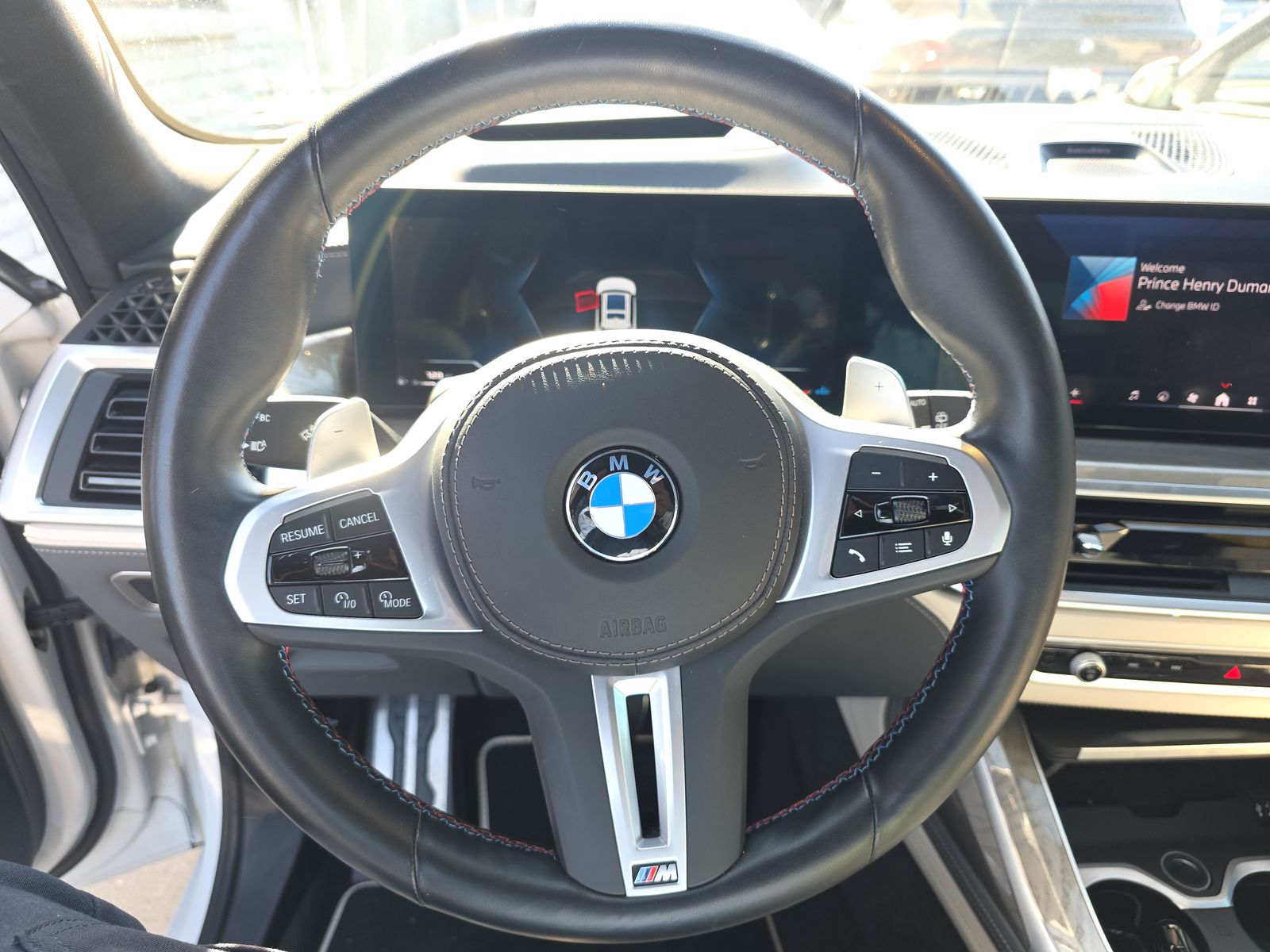 2024 BMW X7 M60i AWD